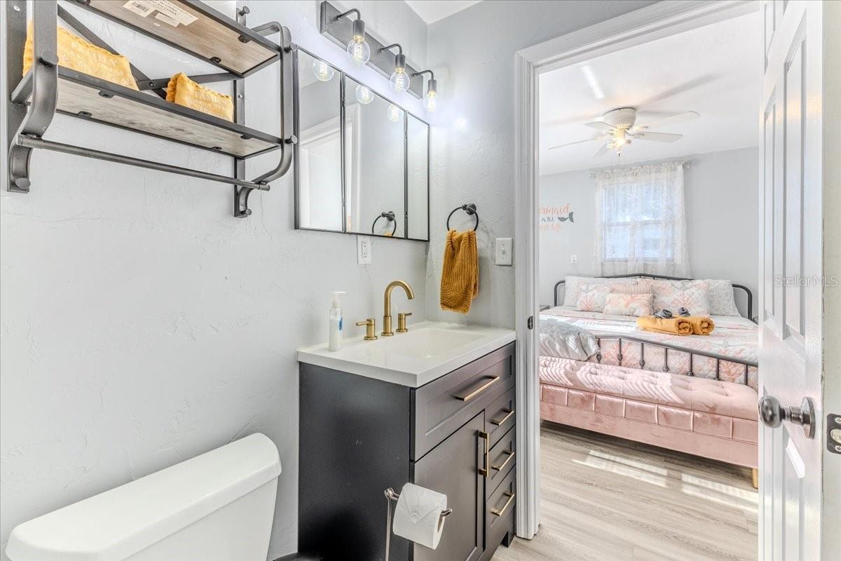 WEEKI WACHEE GARDENS - Residential