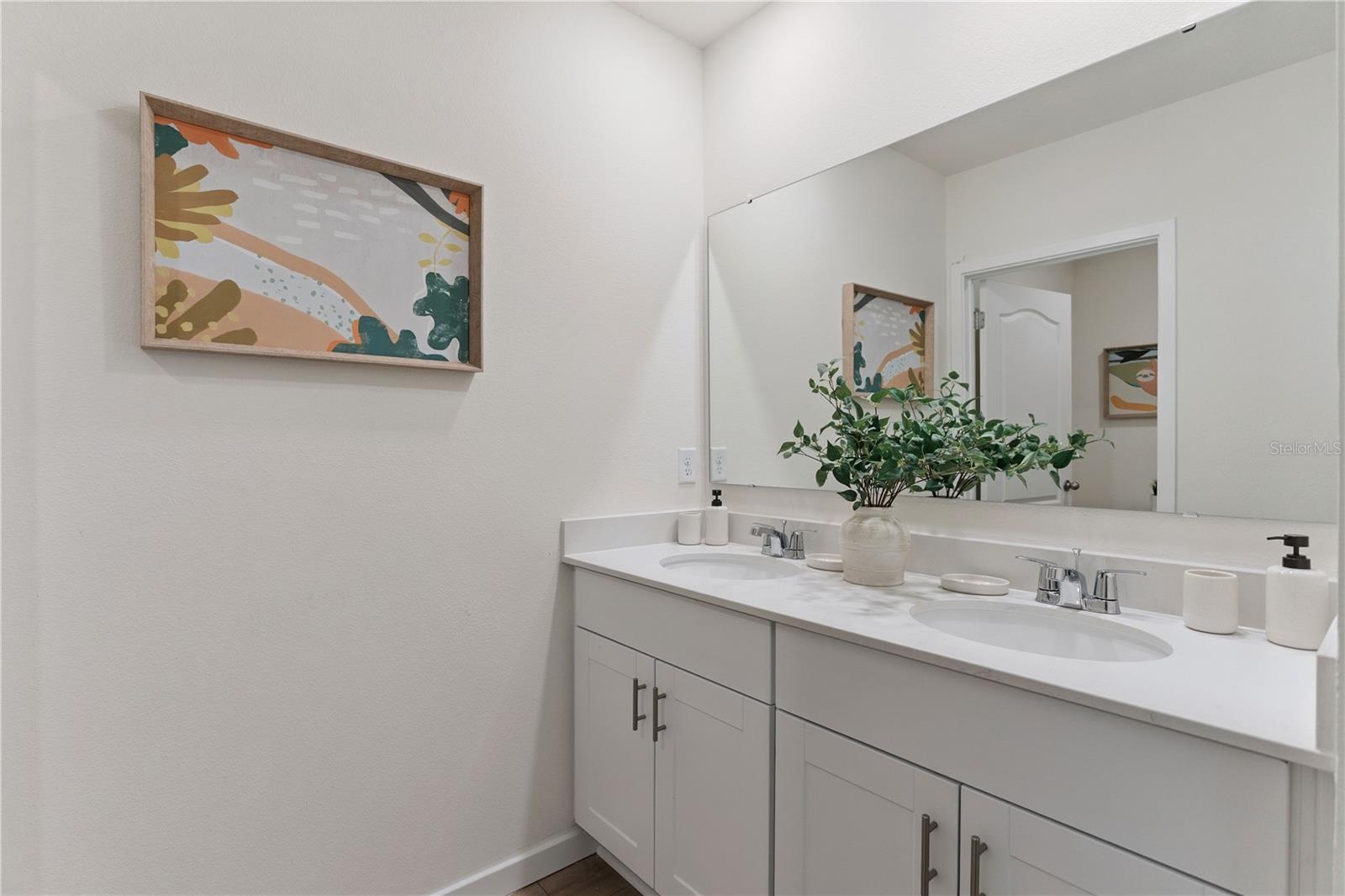 HARMONY WEST - Residential