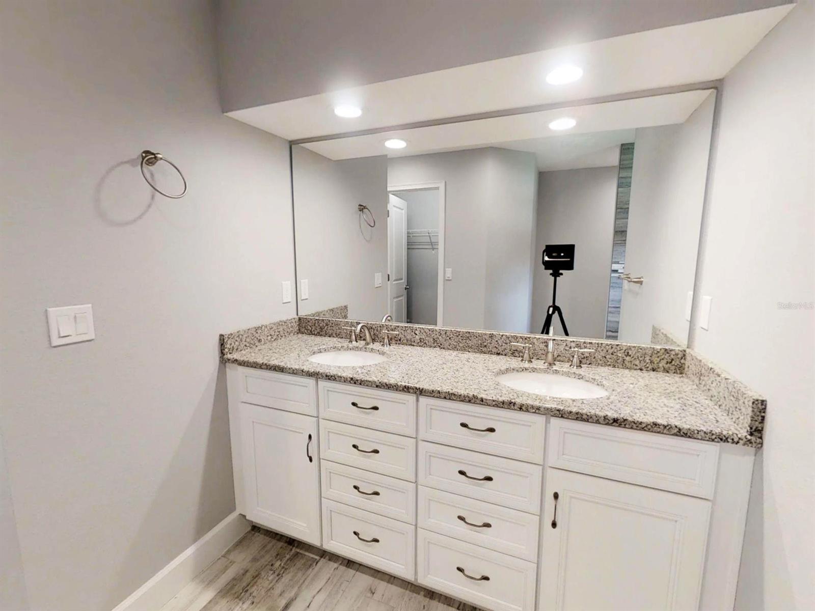 Hamiltons Add To New Smyrna F - Residential