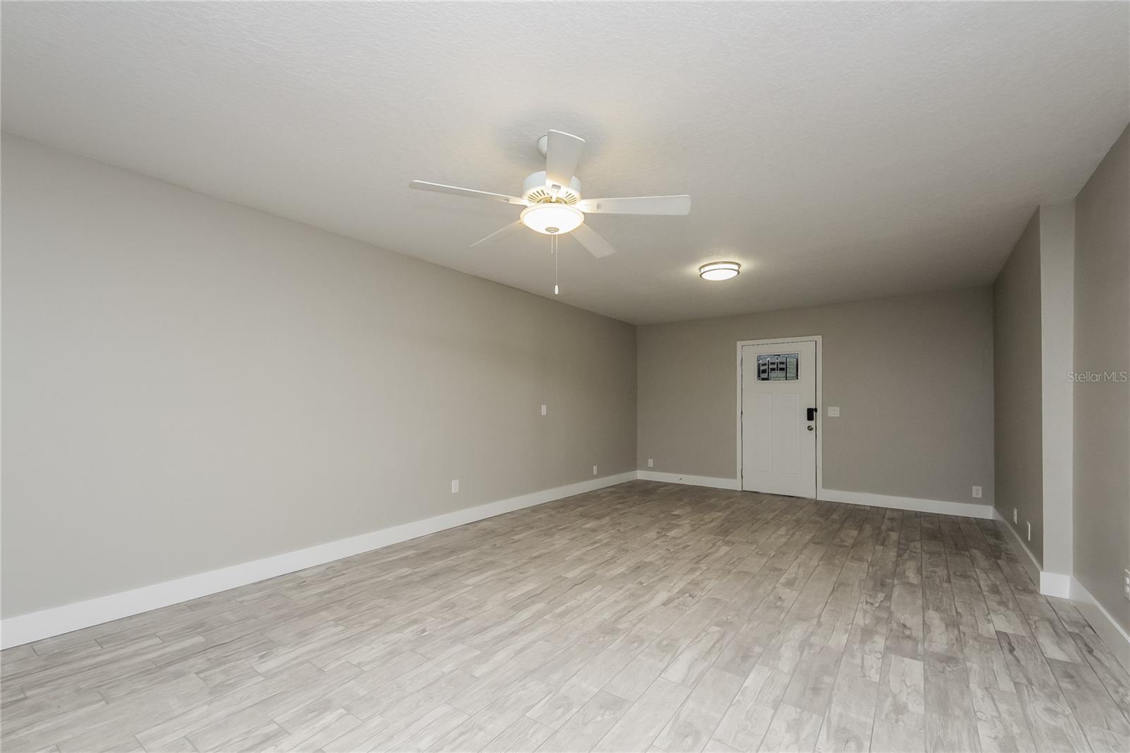 FERNWAY - Residential Lease