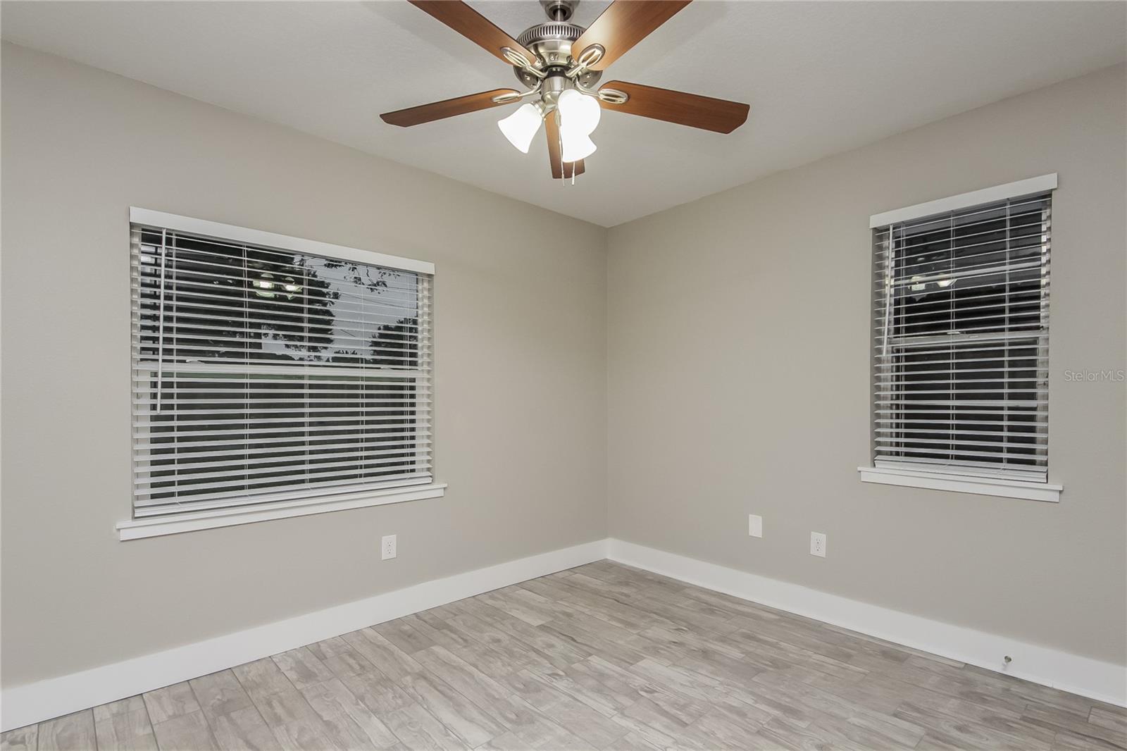 FERNWAY - Residential Lease