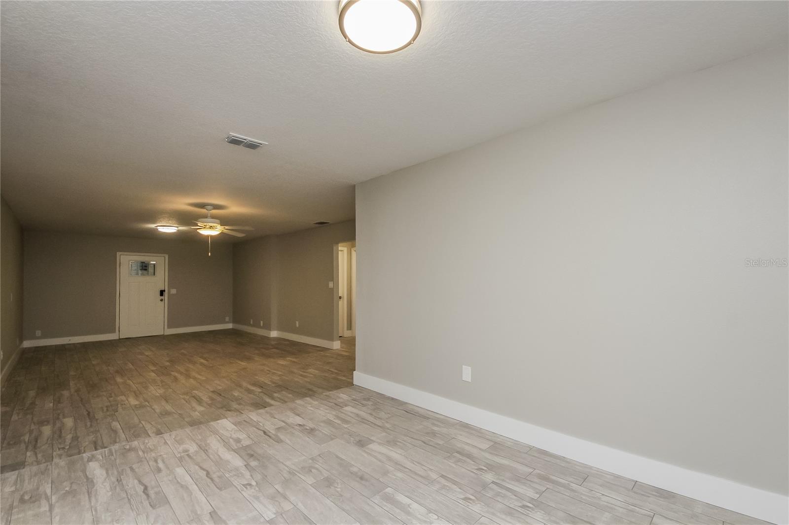 FERNWAY - Residential Lease