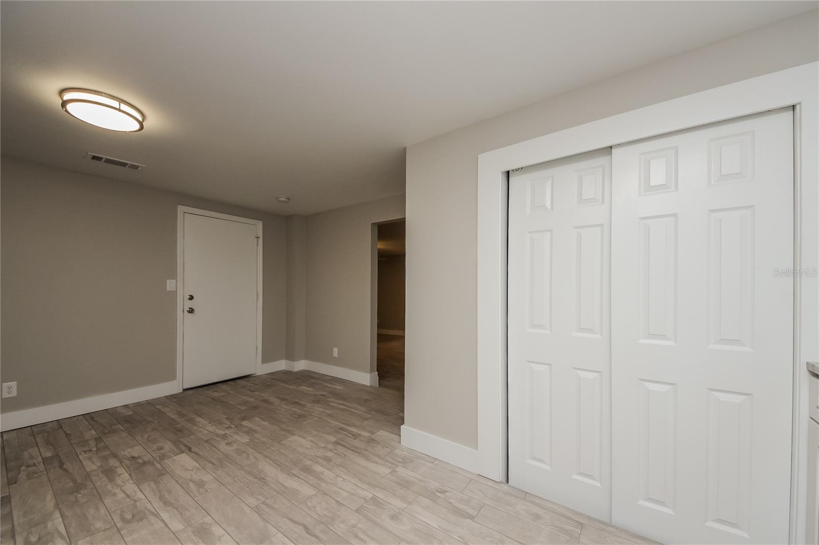 FERNWAY - Residential Lease