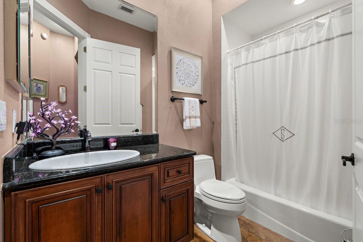 OAK HAMMOCK ESTATES - Residential