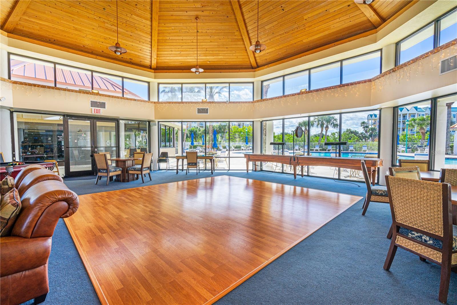 OAK HAMMOCK ESTATES - Residential