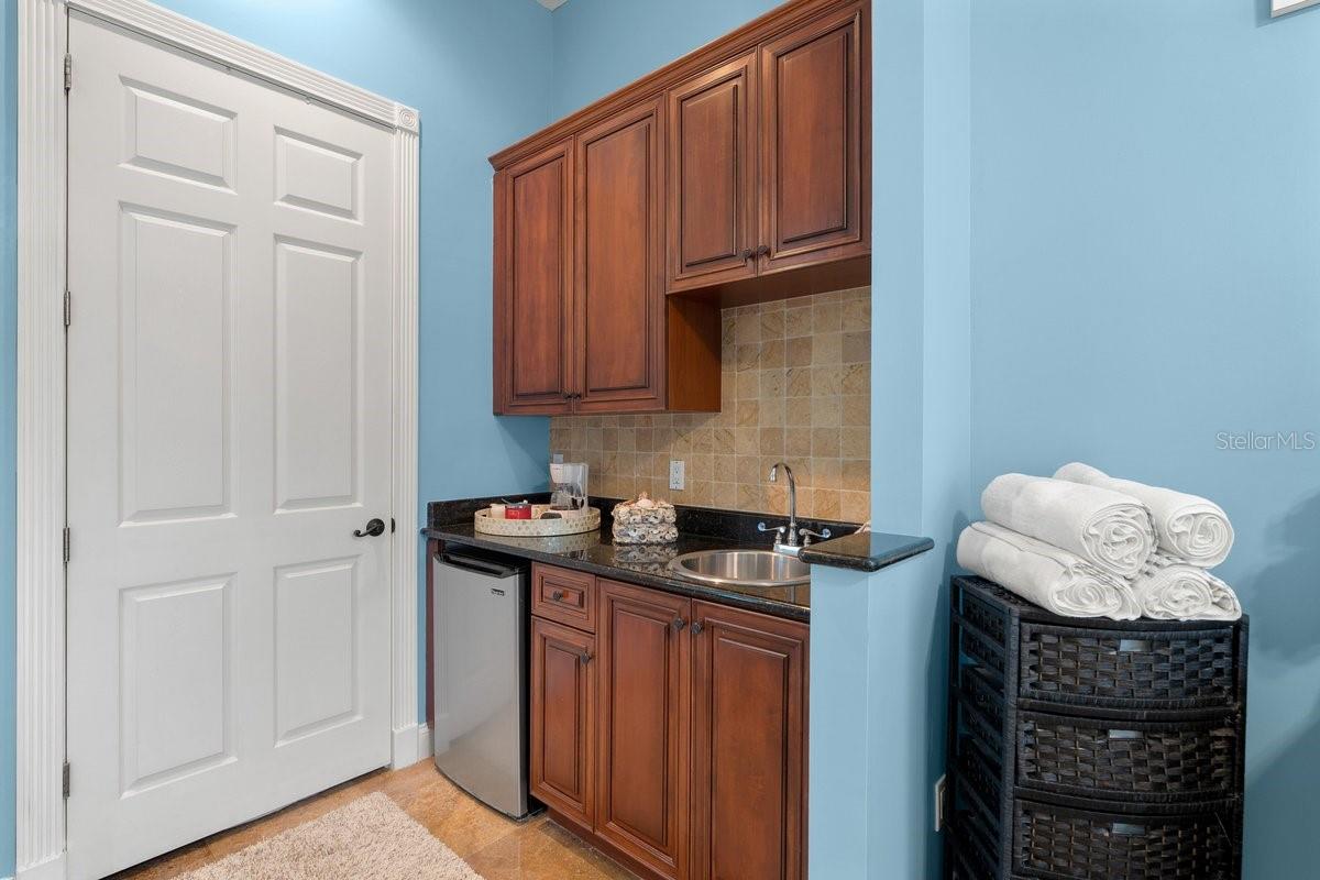 OAK HAMMOCK ESTATES - Residential