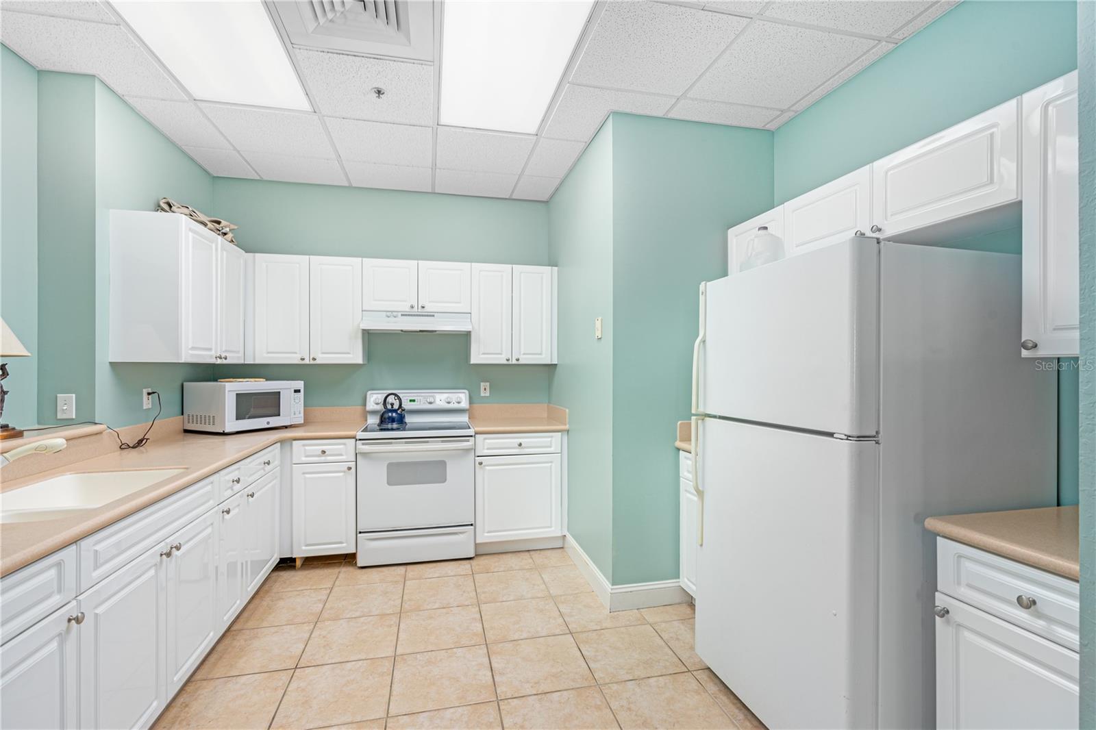 OAK HAMMOCK ESTATES - Residential