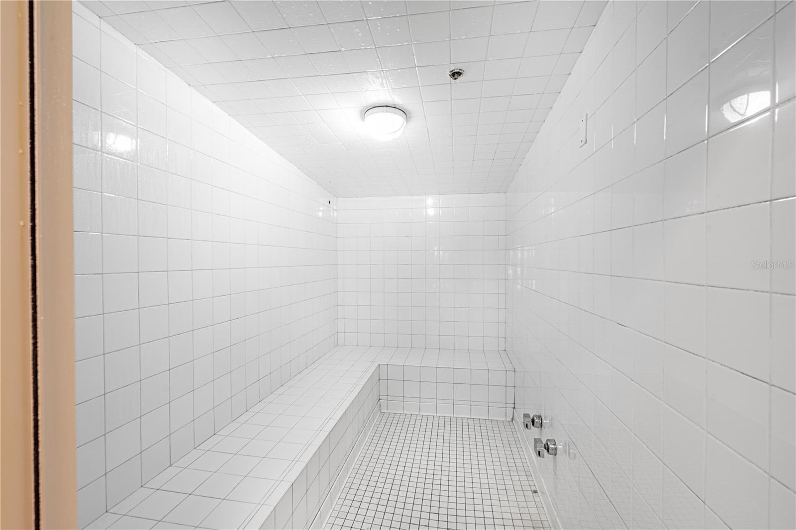 OAK HAMMOCK ESTATES - Residential