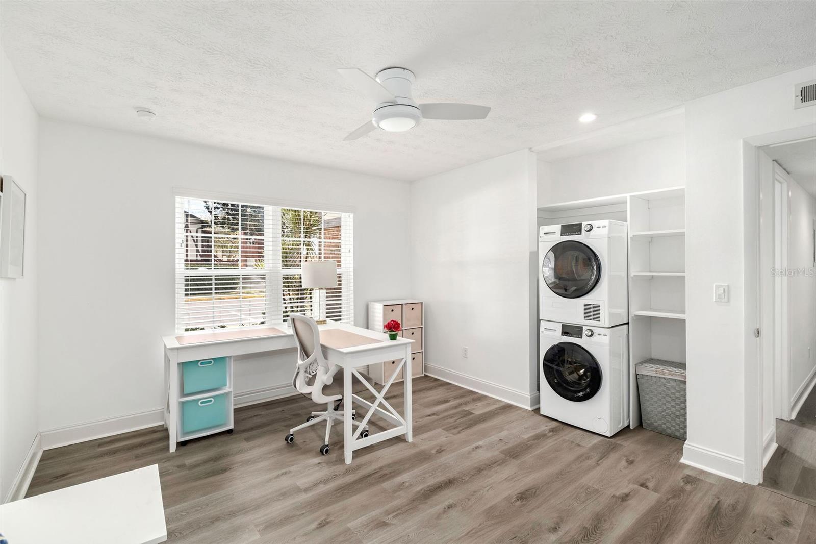 CAMELOT BY LAKE CONDO - Residential