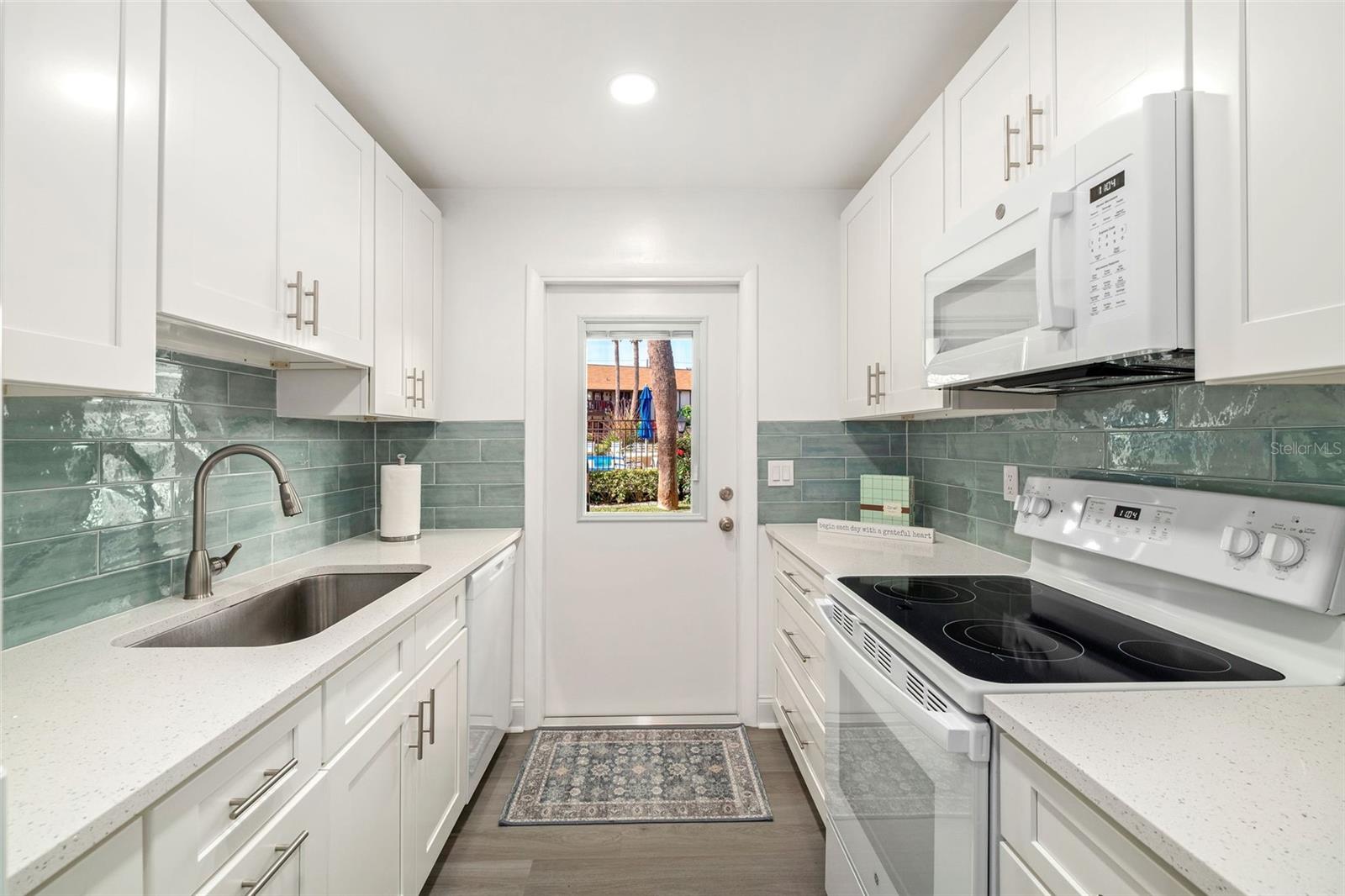 CAMELOT BY LAKE CONDO - Residential