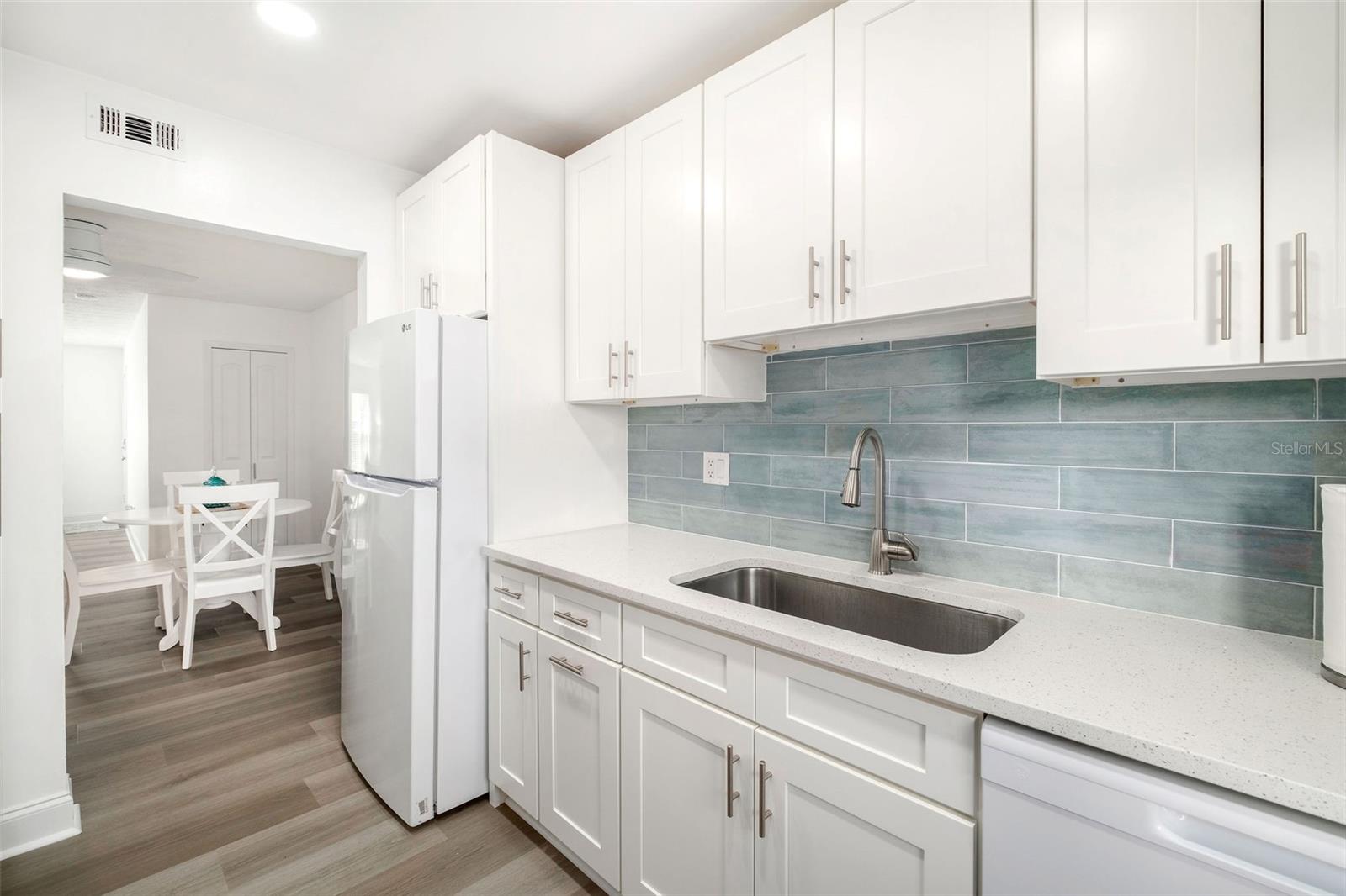 CAMELOT BY LAKE CONDO - Residential