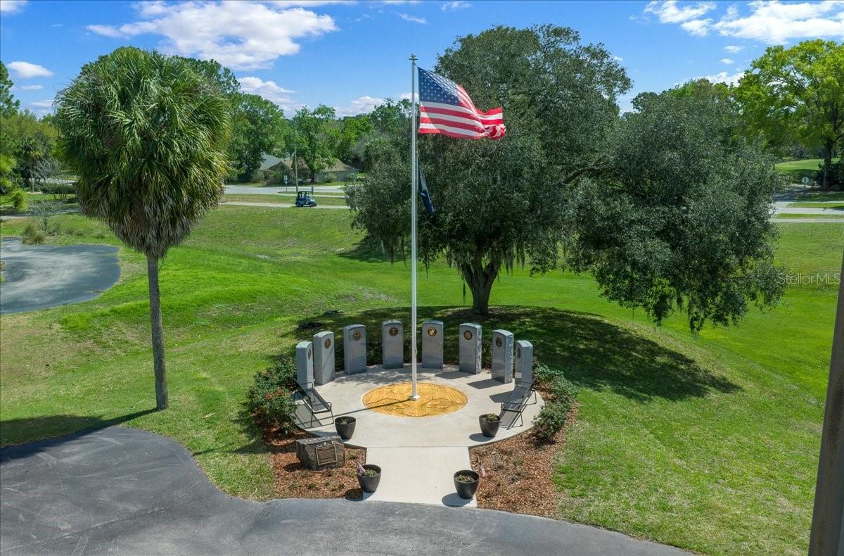 OAK RUN LAUREL OAKS - Residential