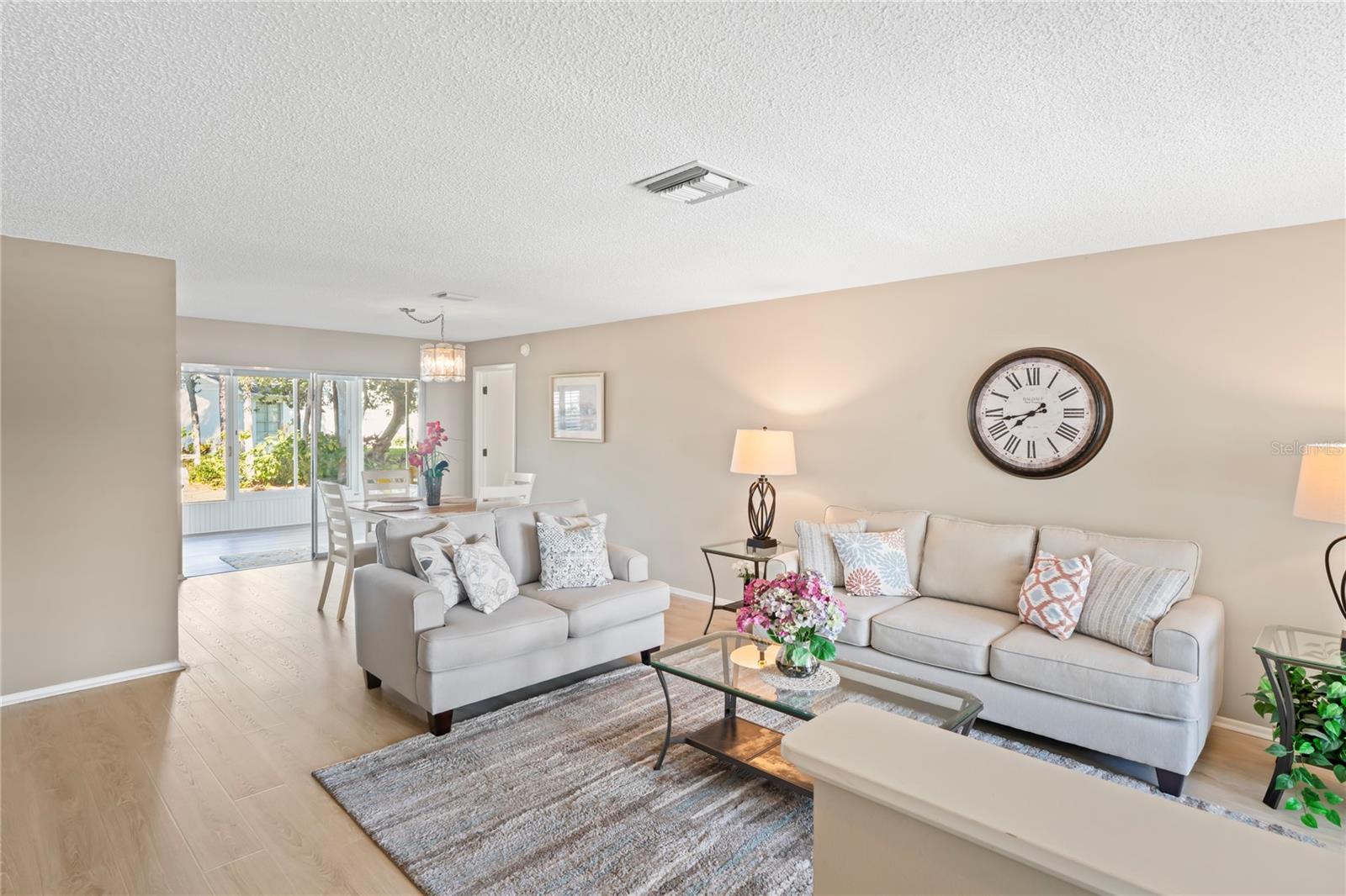 TIMBER PINES - Residential