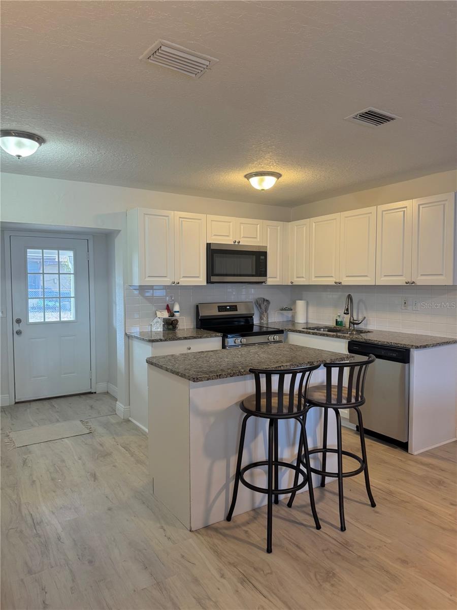 ROYAL ESTATES - Residential