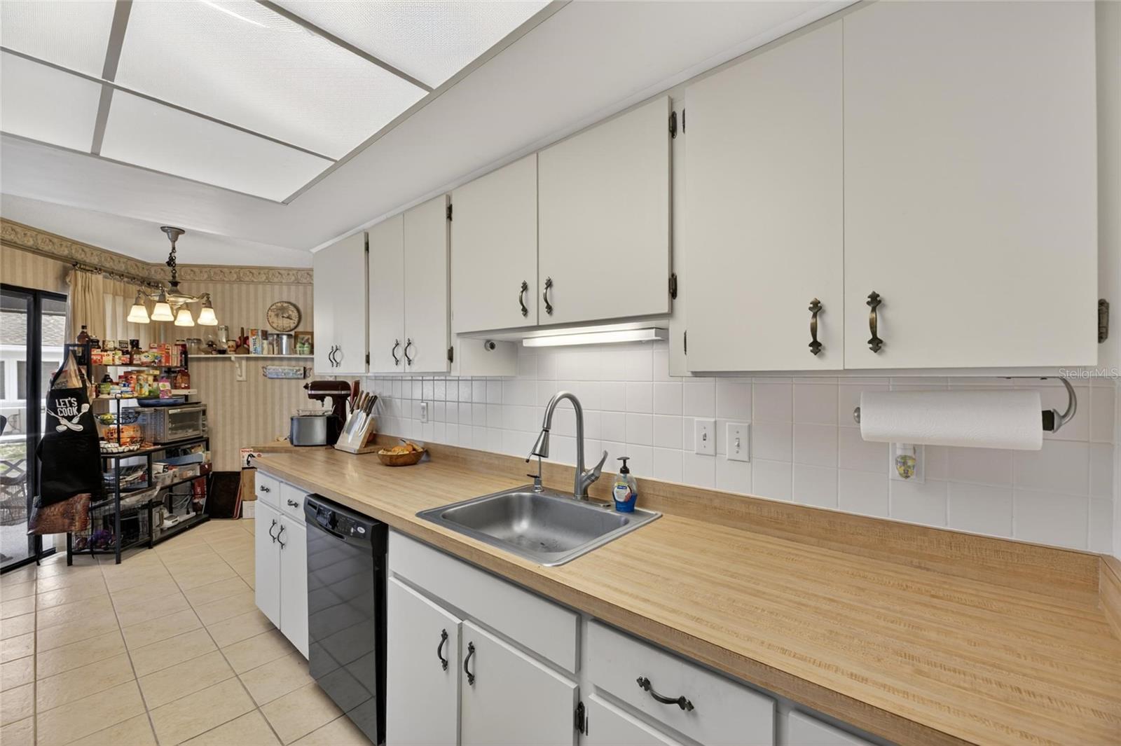 IDLEWOOD CONDO PH 2 - Residential