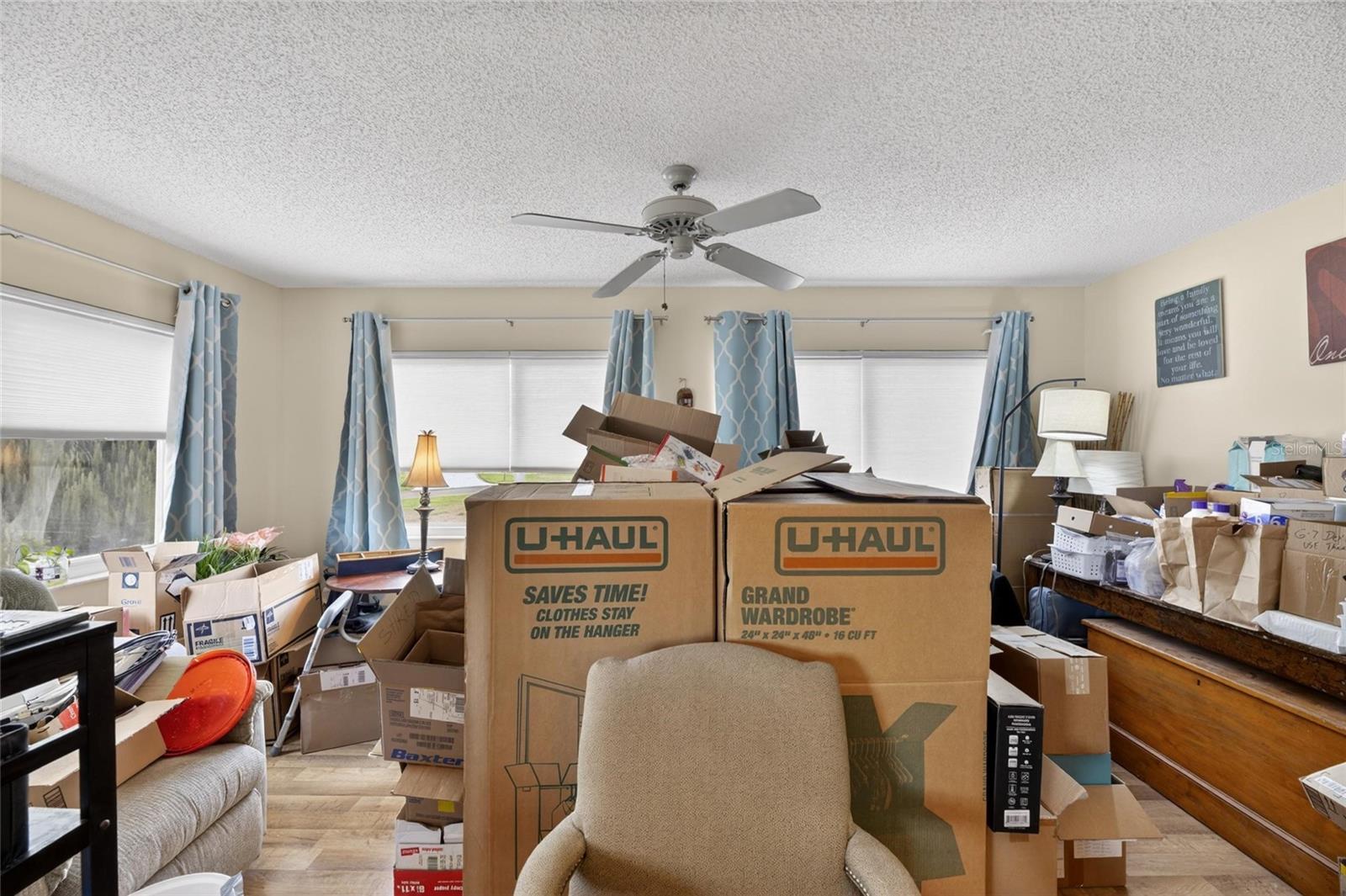 IDLEWOOD CONDO PH 2 - Residential