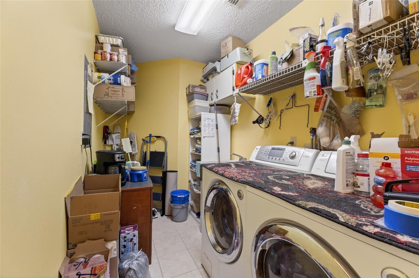 IDLEWOOD CONDO PH 2 - Residential