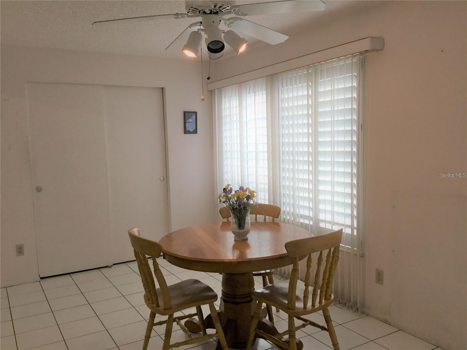 ON TOP OF THE WORLD - Residential Lease