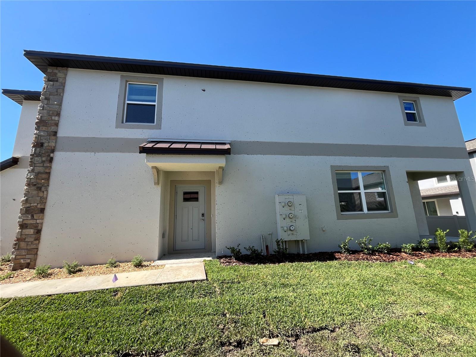 MIRADA TOWNHOMES - Residential Lease