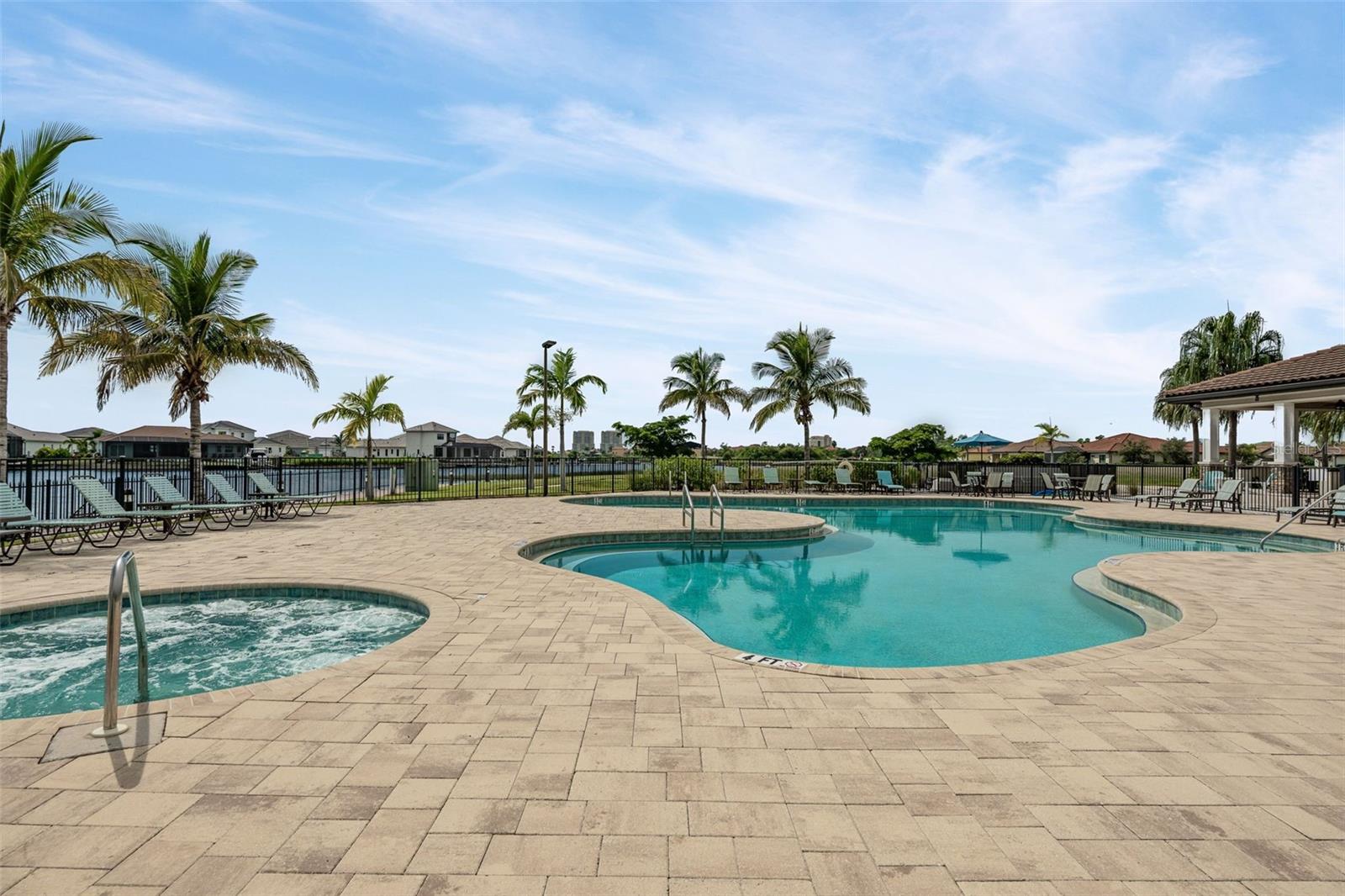 SANCTUARY COVE SUB - Residential
