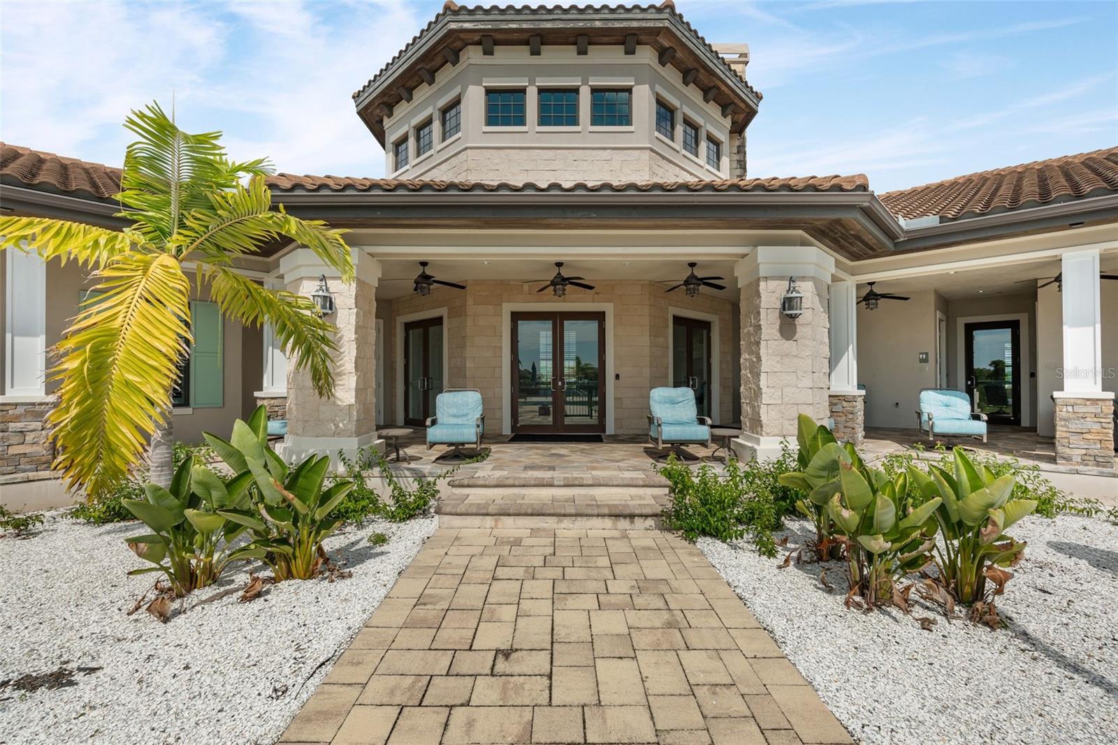 SANCTUARY COVE SUB - Residential