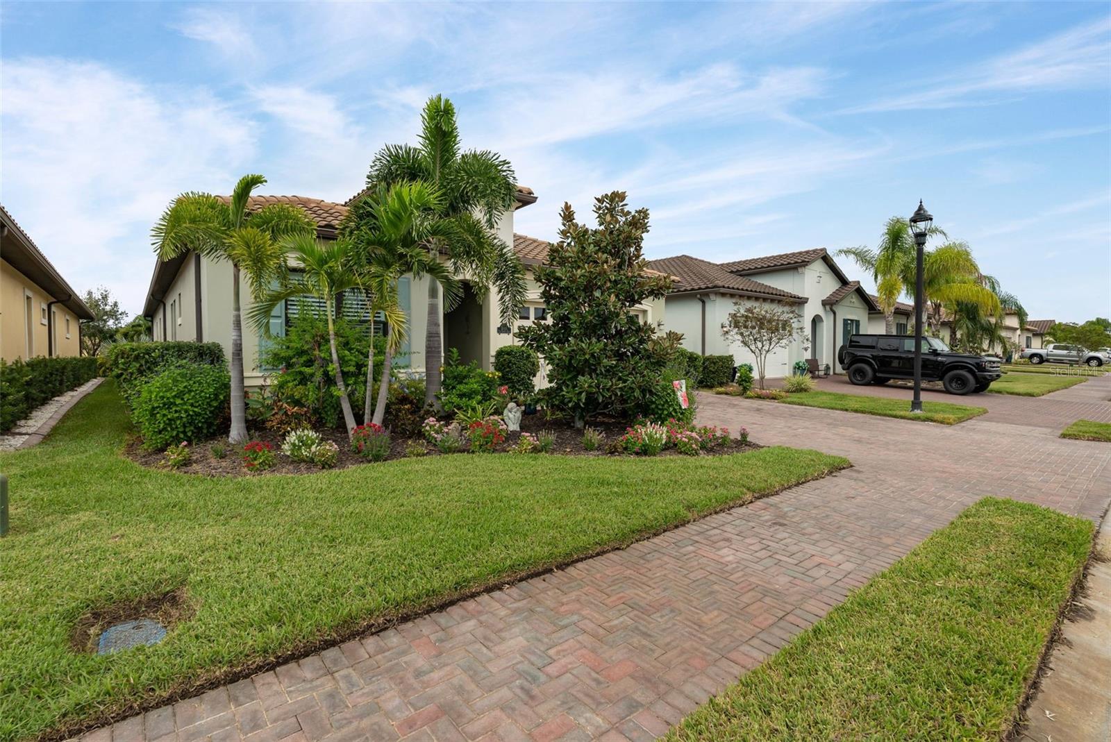 SANCTUARY COVE SUB - Residential