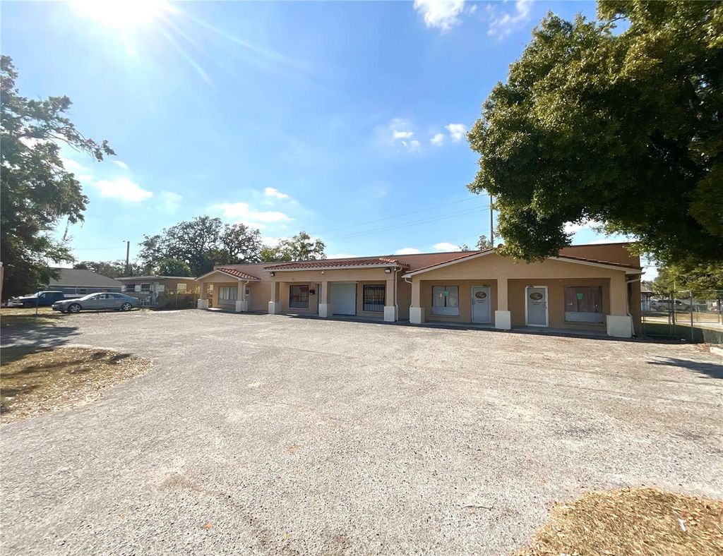 Photo of 3558 N 29th Street, Tampa, FL 33605 (MLS # TB8449530)