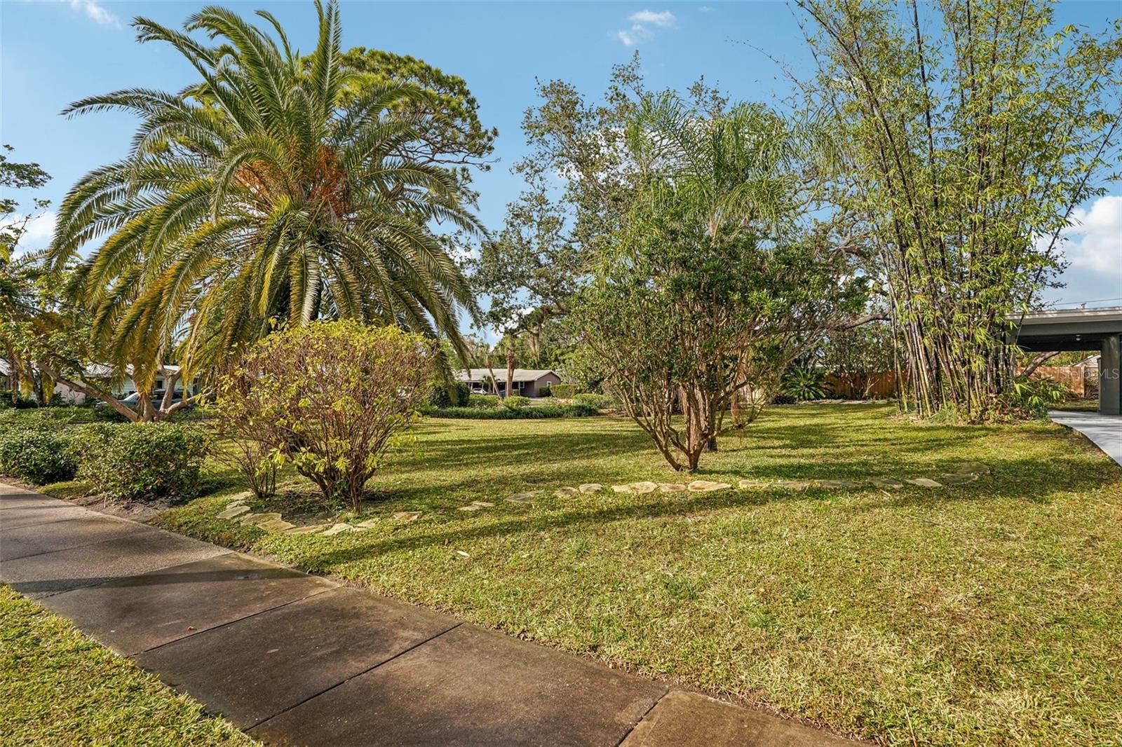 WHITFIELD ESTATES UNIT 1 - Residential