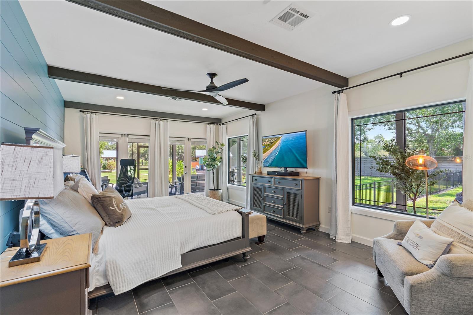 SORRENTO RANCHES - Residential