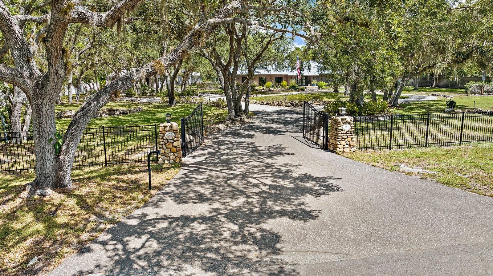 SORRENTO RANCHES - Residential