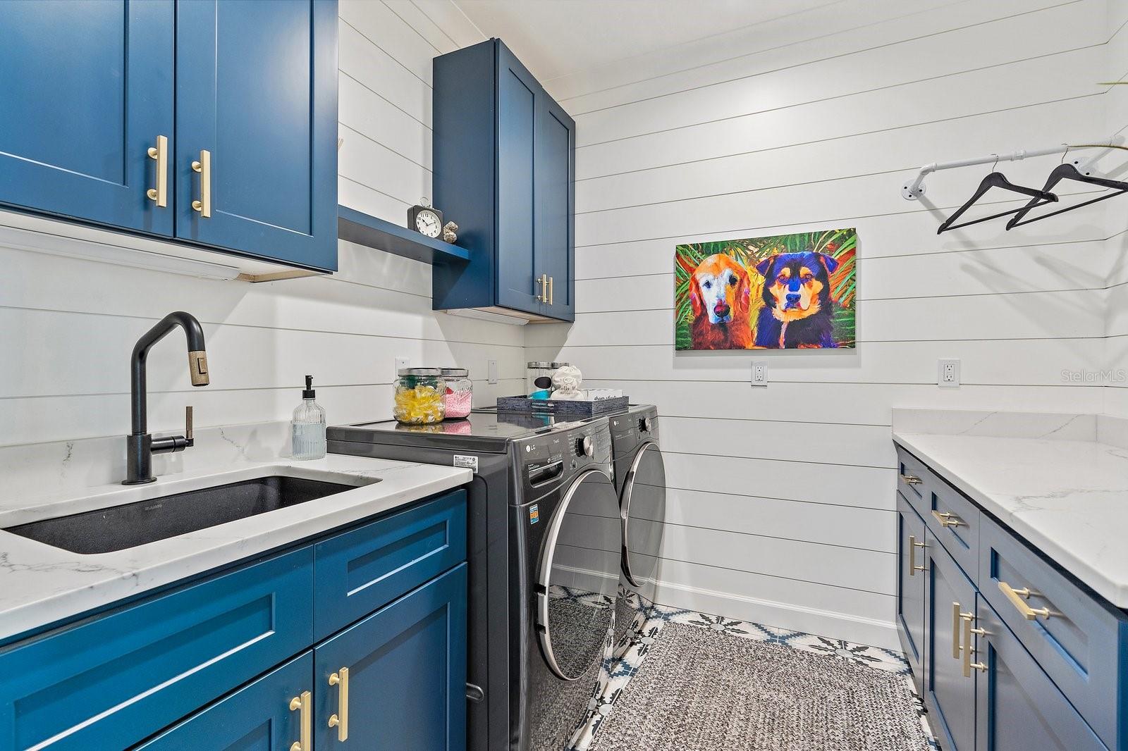 SORRENTO RANCHES - Residential