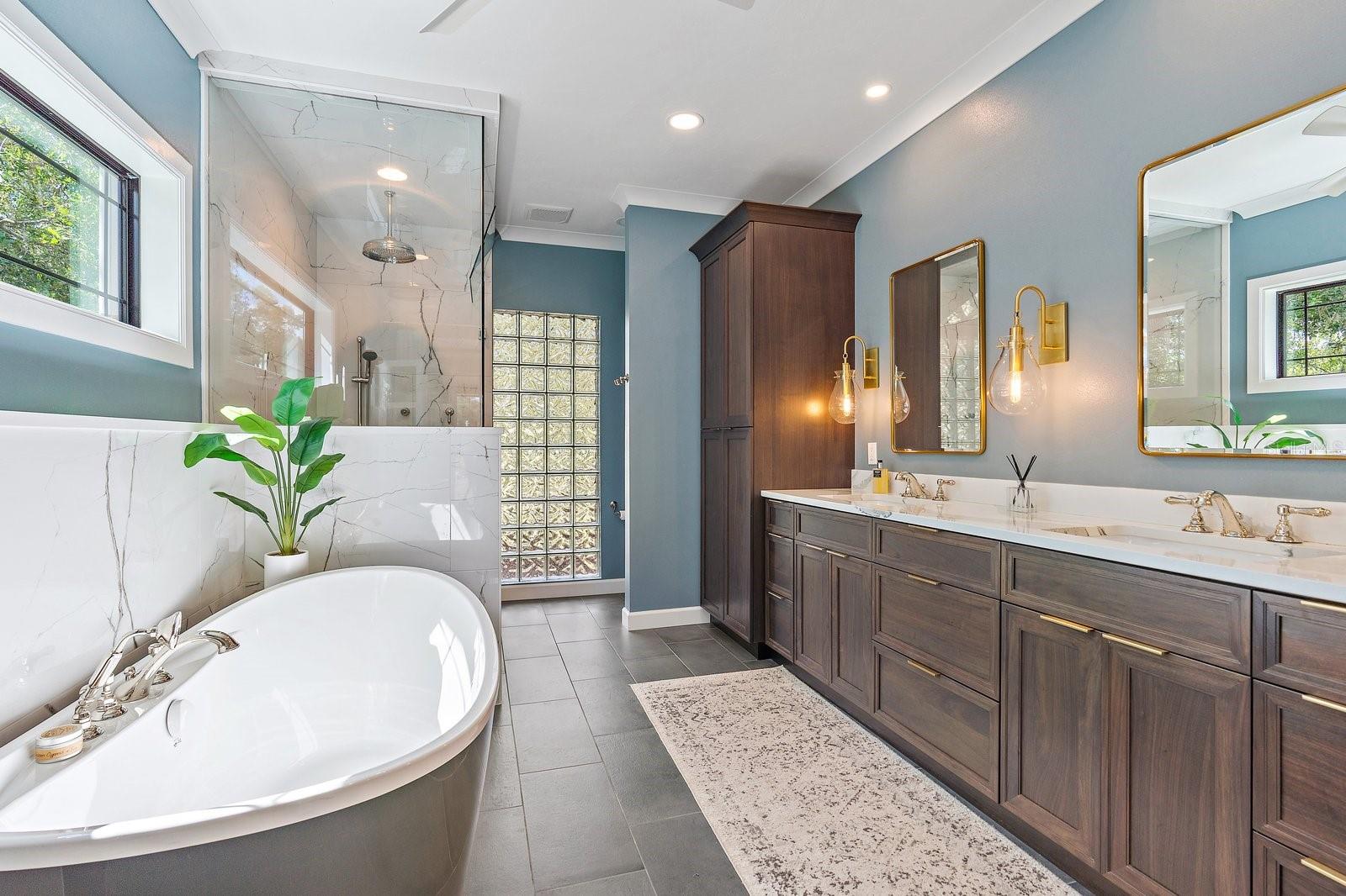 SORRENTO RANCHES - Residential