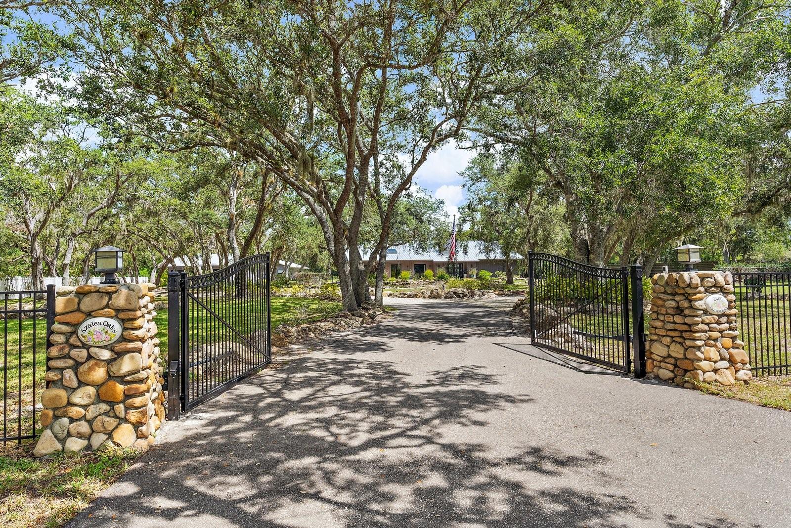 SORRENTO RANCHES - Residential