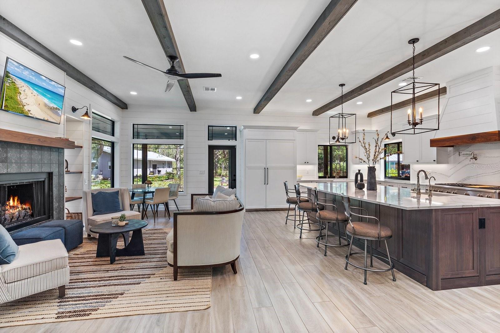 SORRENTO RANCHES - Residential