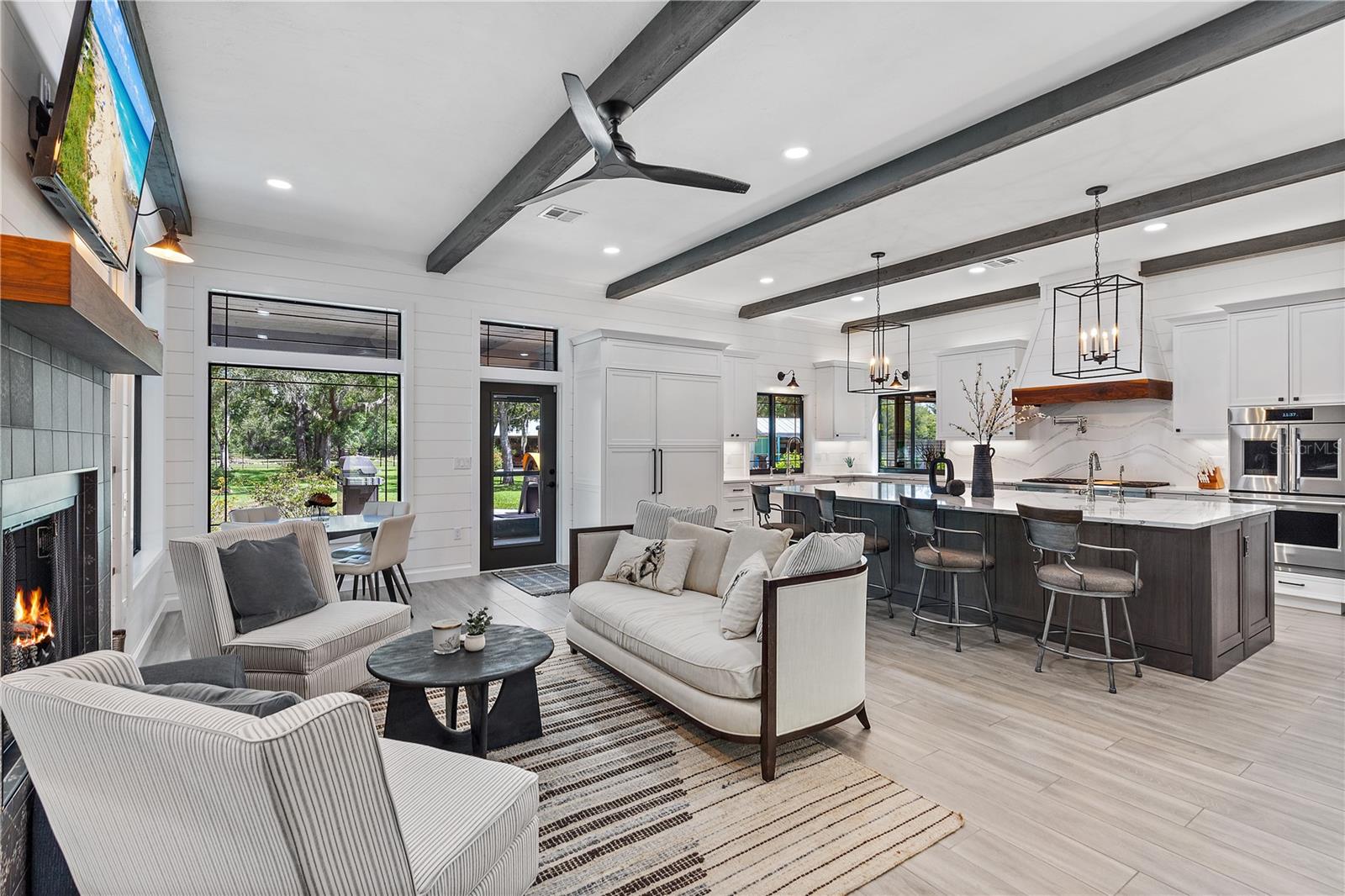 SORRENTO RANCHES - Residential