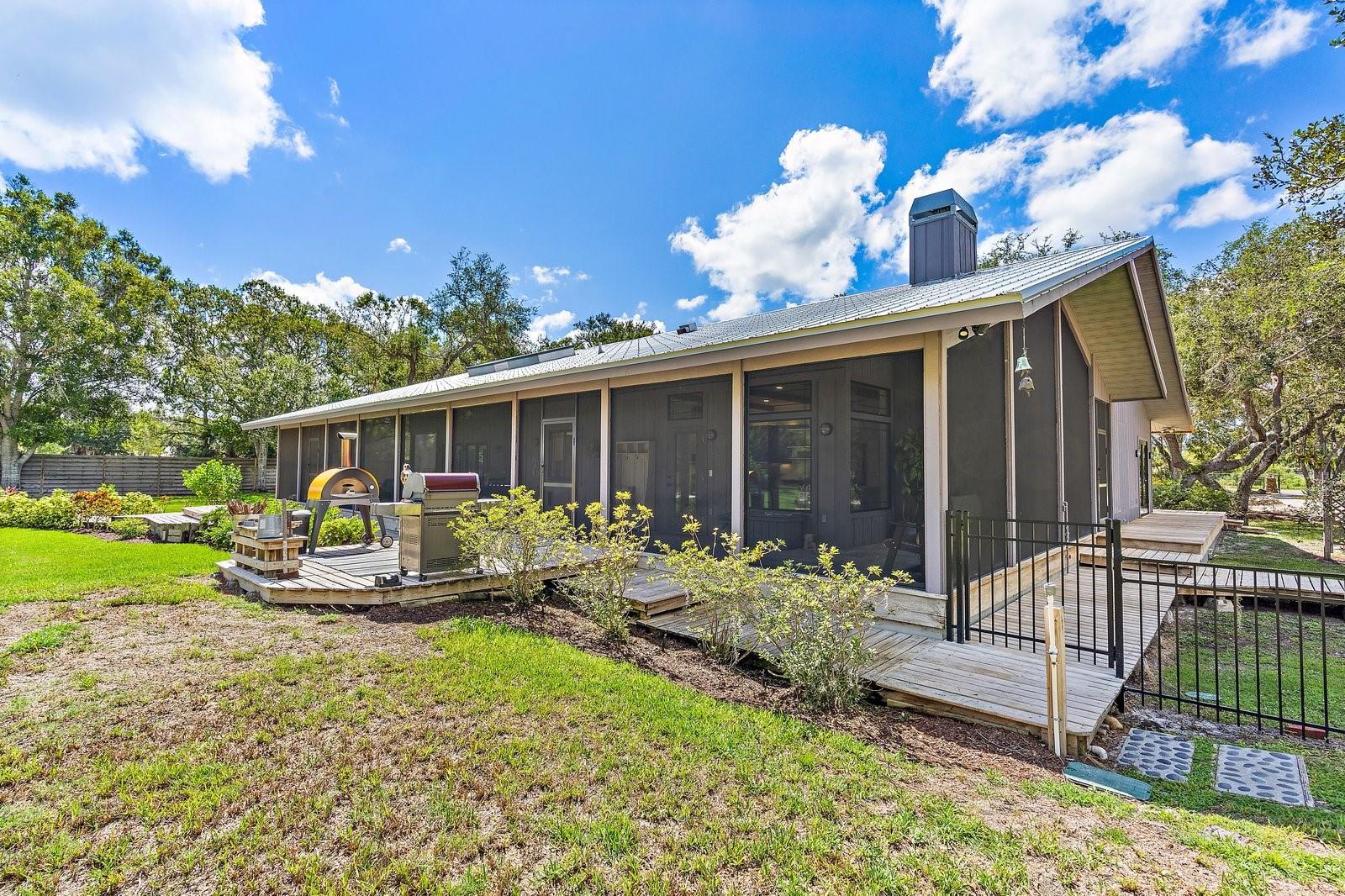 SORRENTO RANCHES - Residential