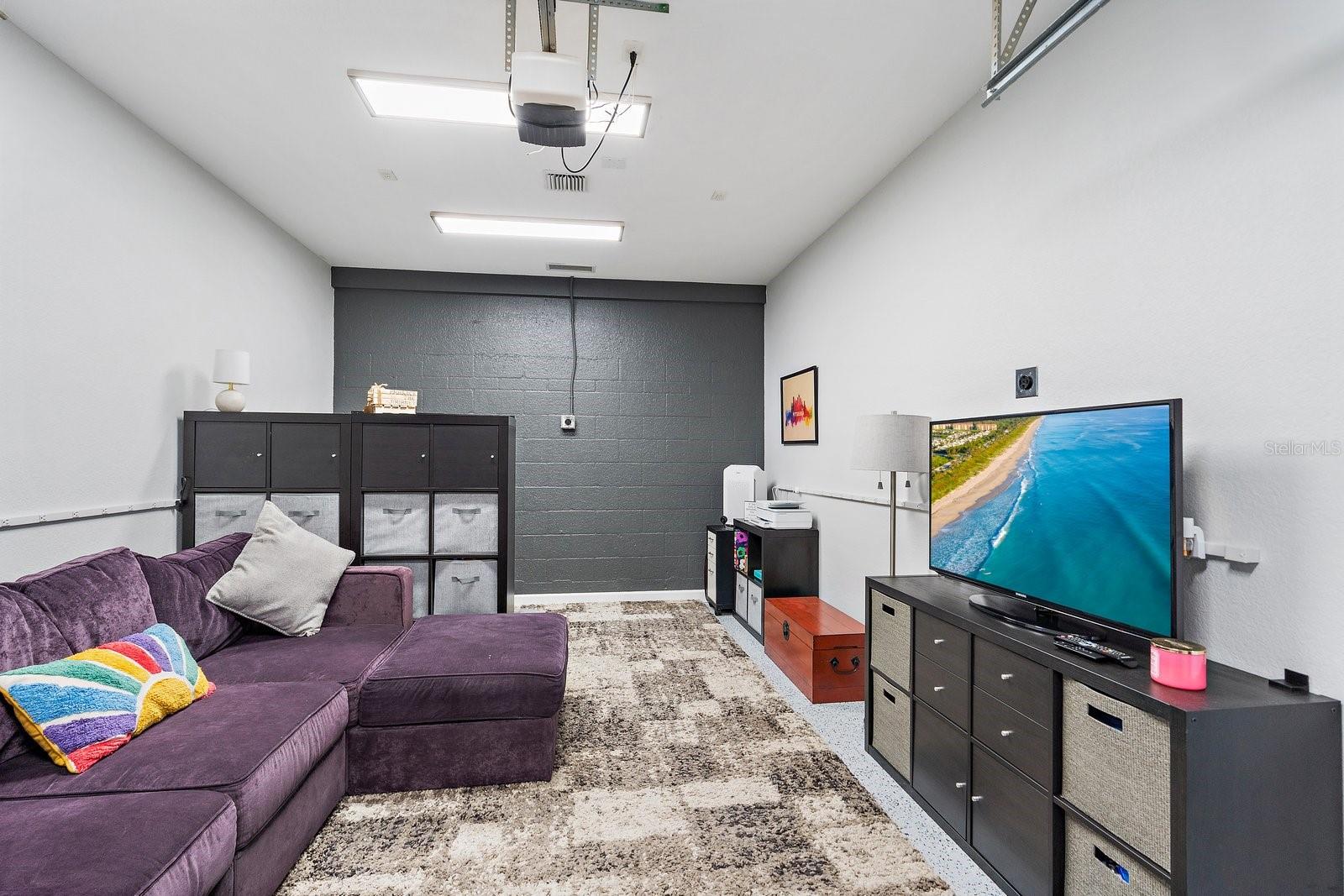 SORRENTO RANCHES - Residential