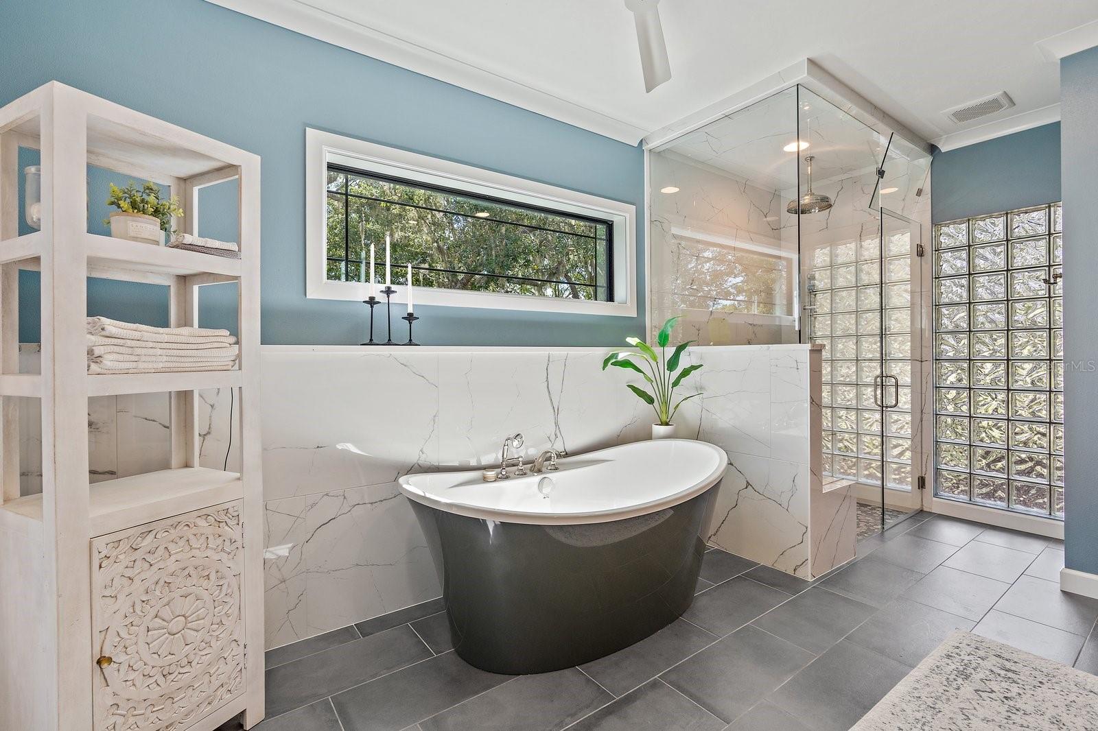 SORRENTO RANCHES - Residential