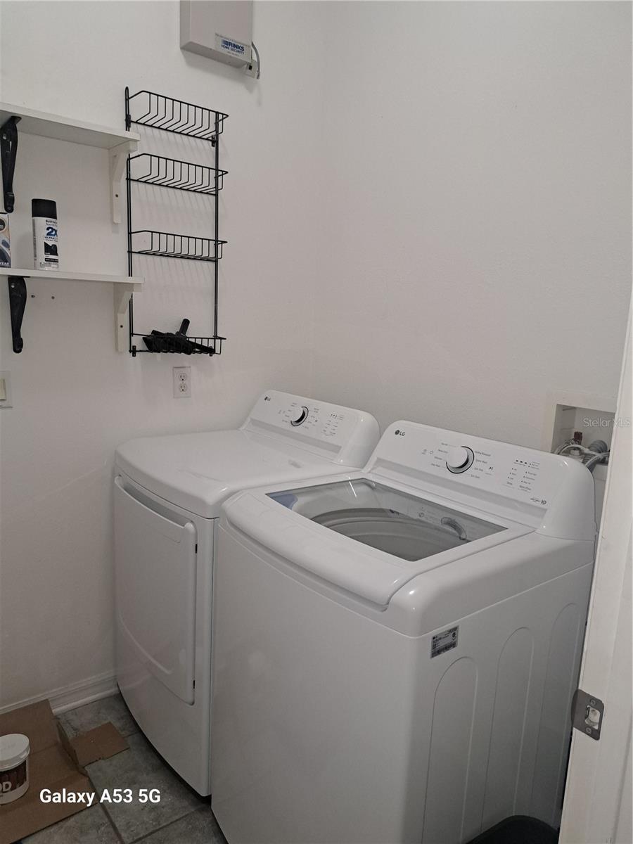 DEANS RESERVE - Residential Lease