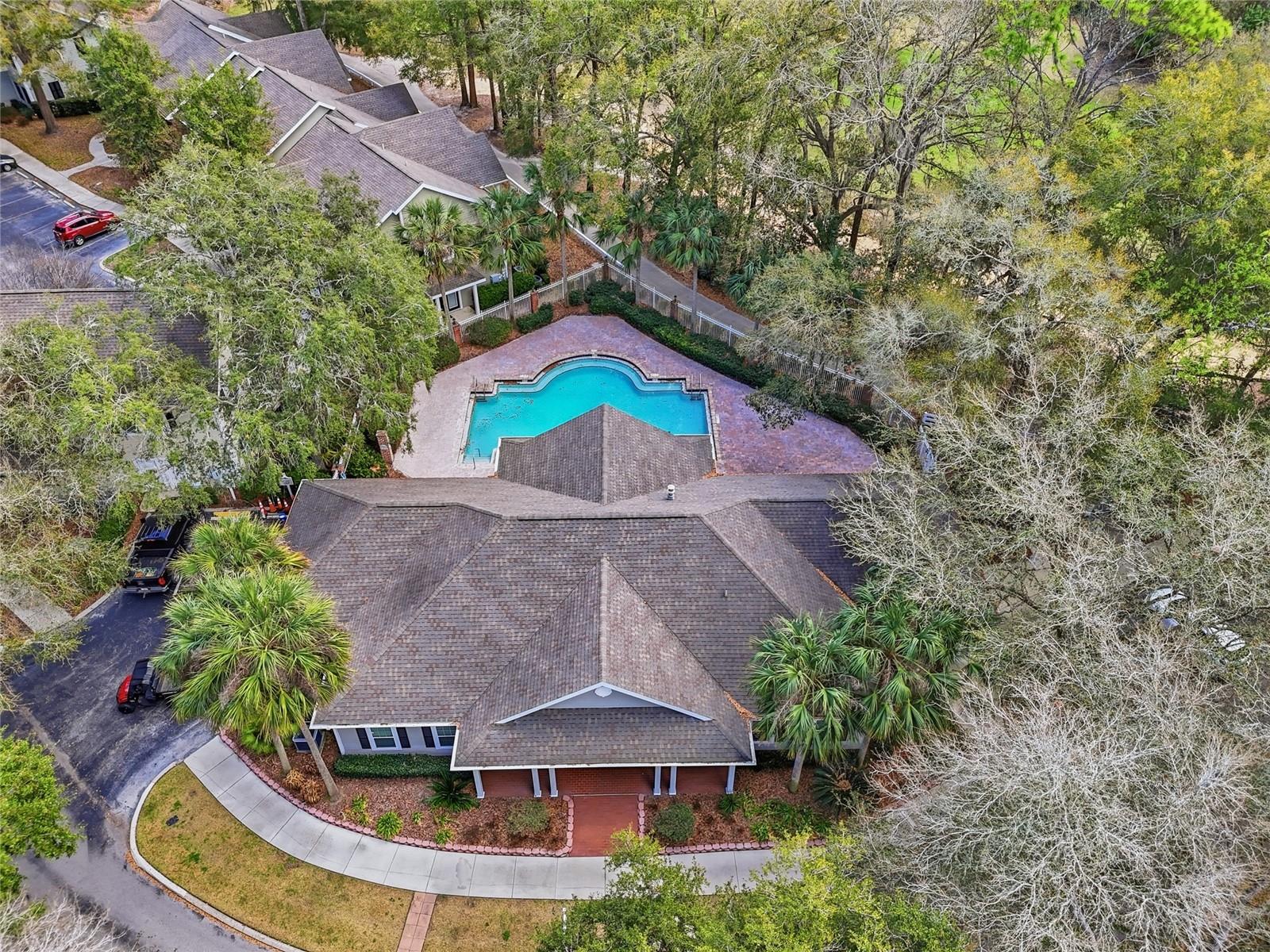 THE LINKS - Residential