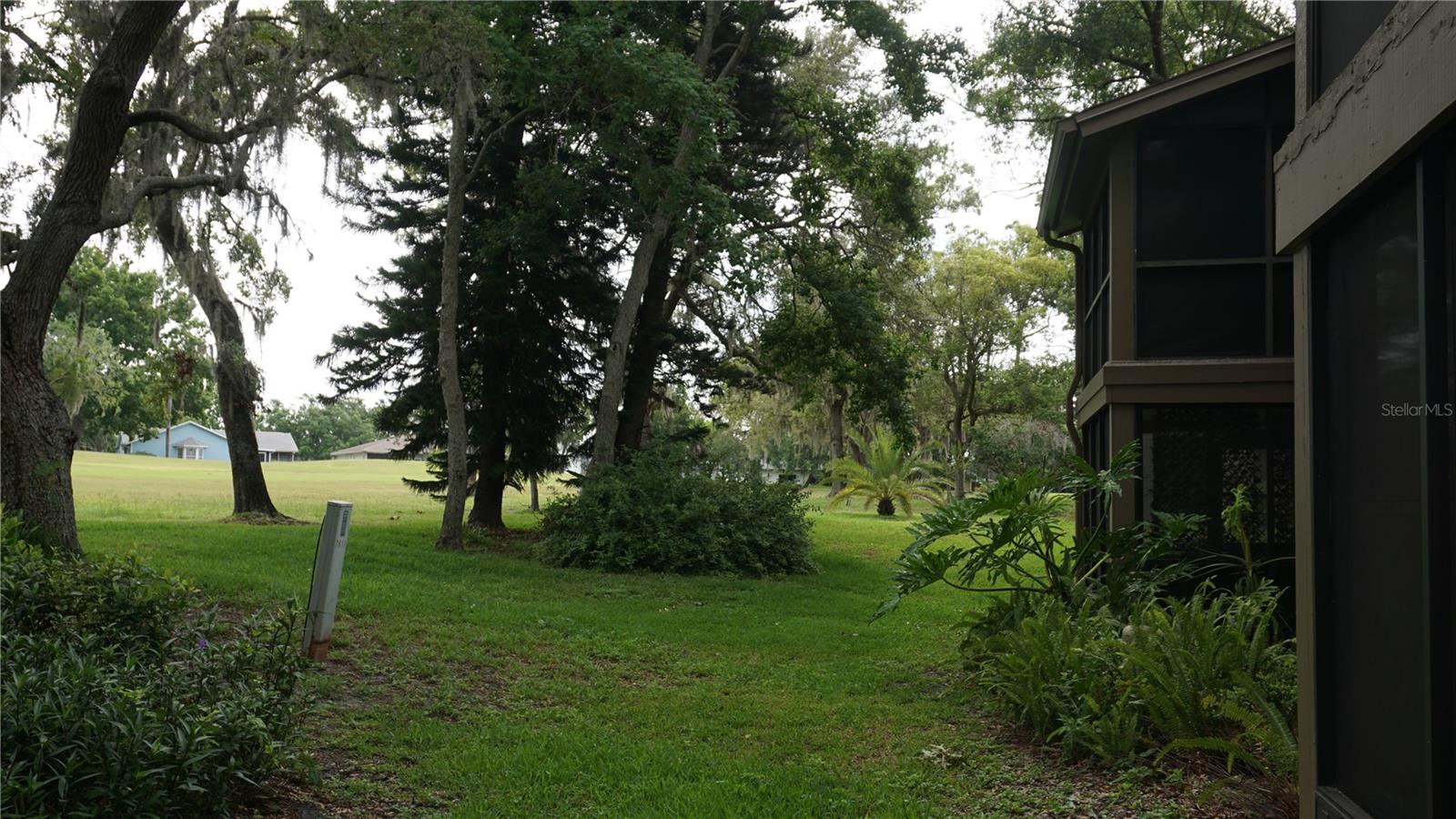 BEACON WOODS WEDGEWOOD CONDO - Residential
