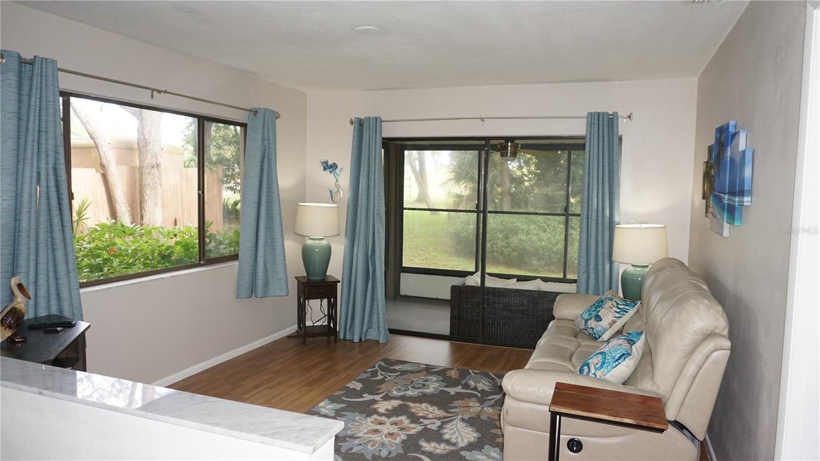 BEACON WOODS WEDGEWOOD CONDO - Residential
