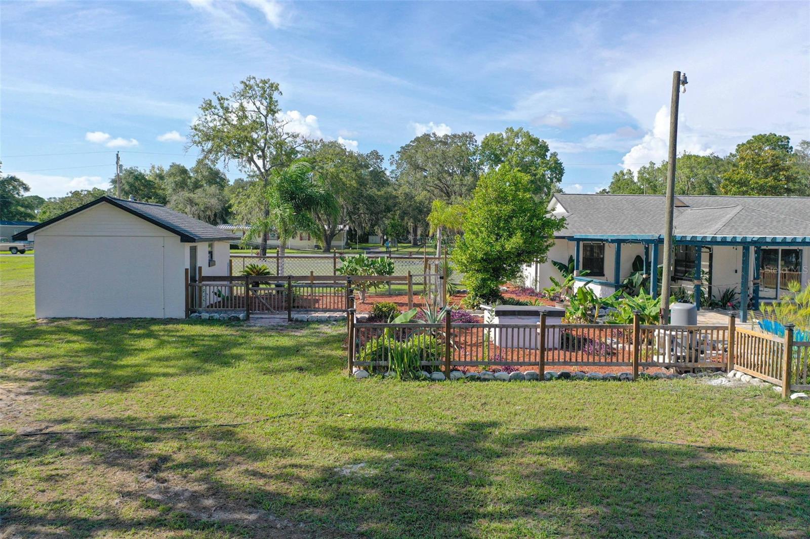 GREEN ACRES ADD - Residential