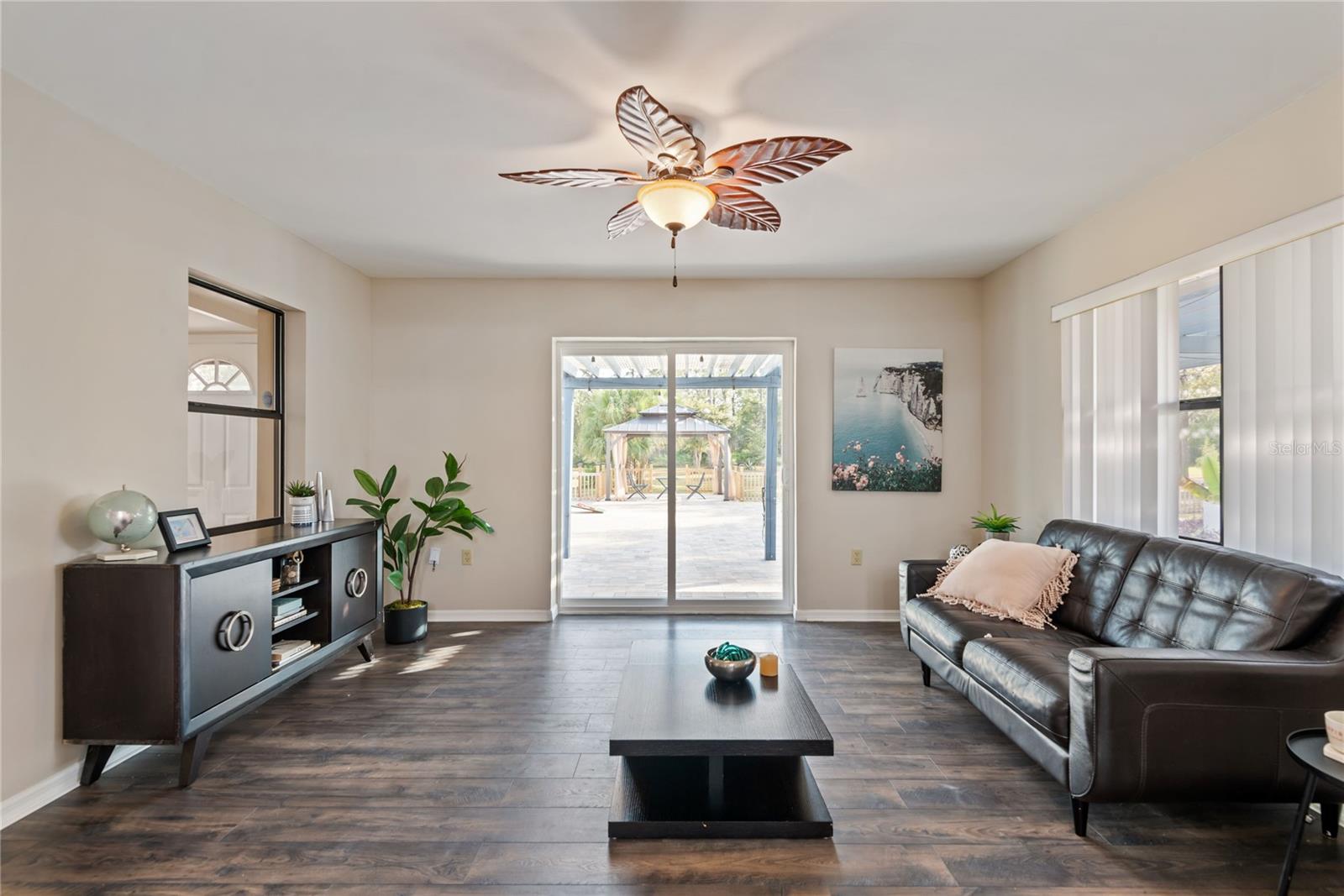 GREEN ACRES ADD - Residential