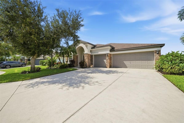 9712 46TH CT E, PARRISH, FL 34219 - Image f508a3d8caa01bc10d0d8f9bd0884f0b/4007678222