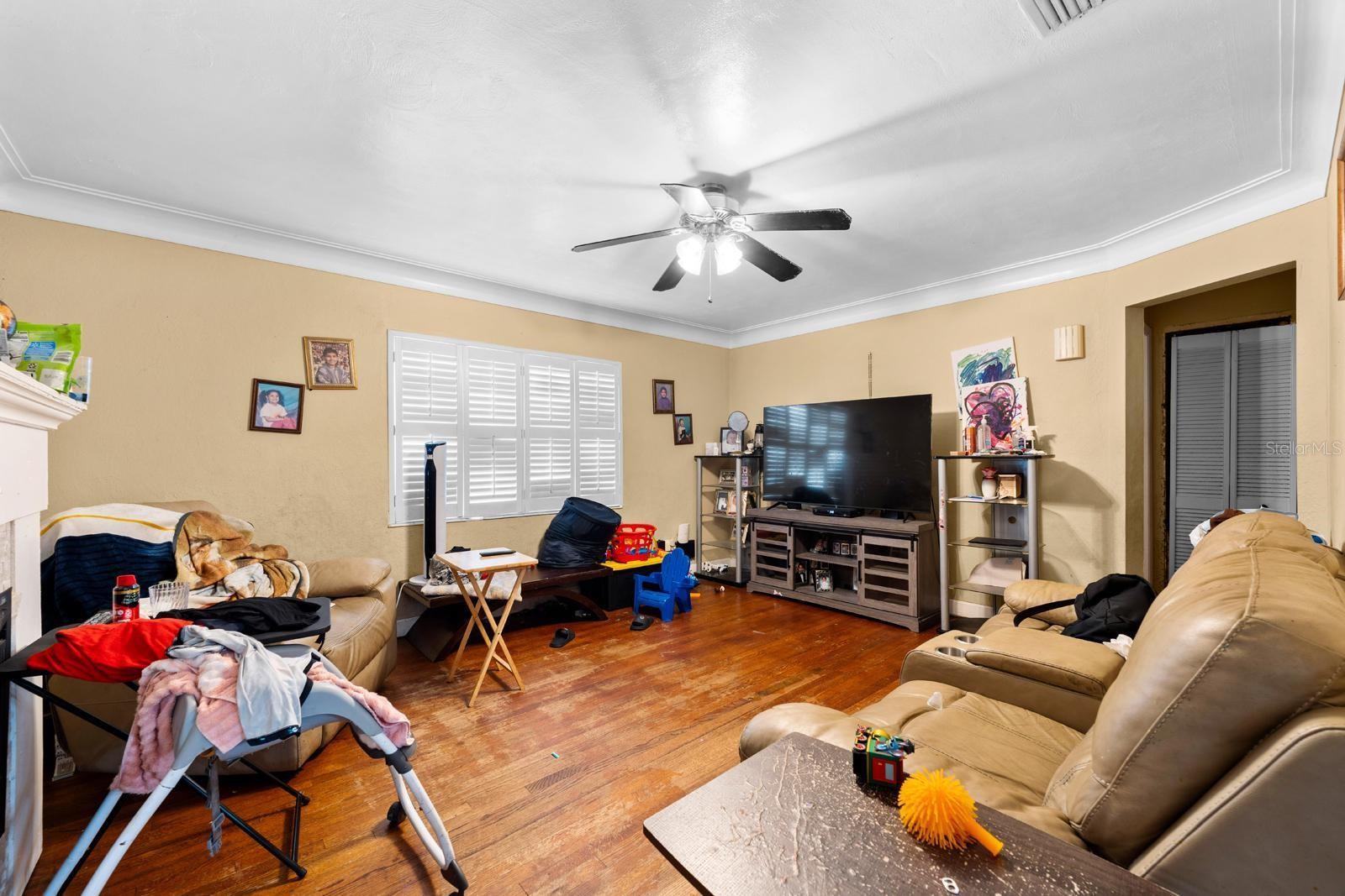 TANGELO PARK - Residential