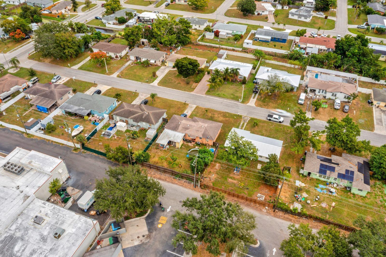 TANGELO PARK - Residential