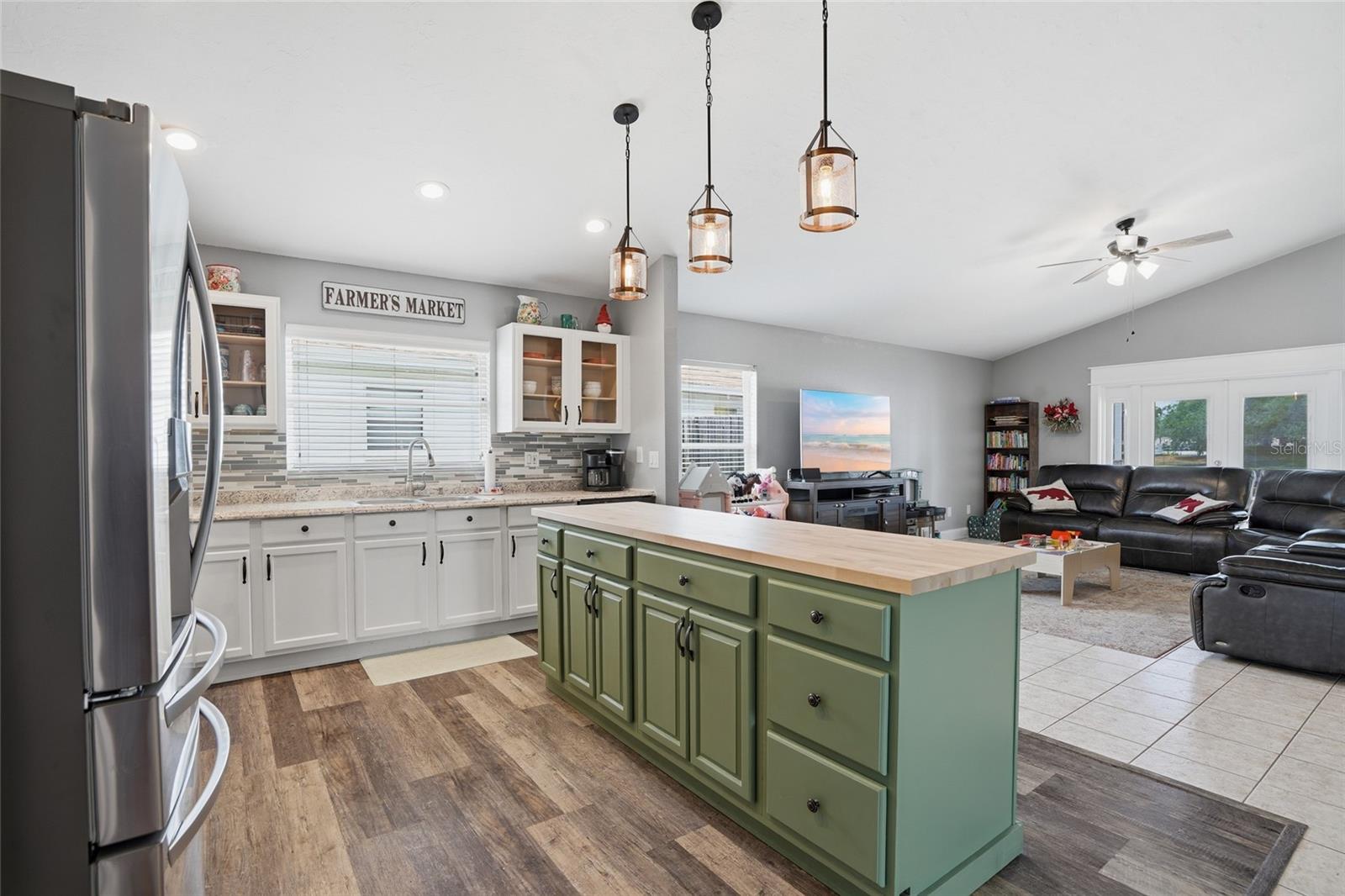 SOUTH POINTE PH 2A 2B - Residential