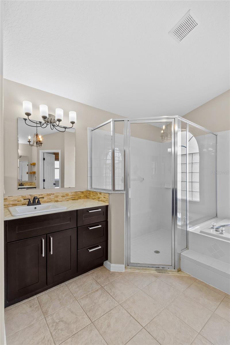 GREATER PINES PH 08 LT 802 - Residential