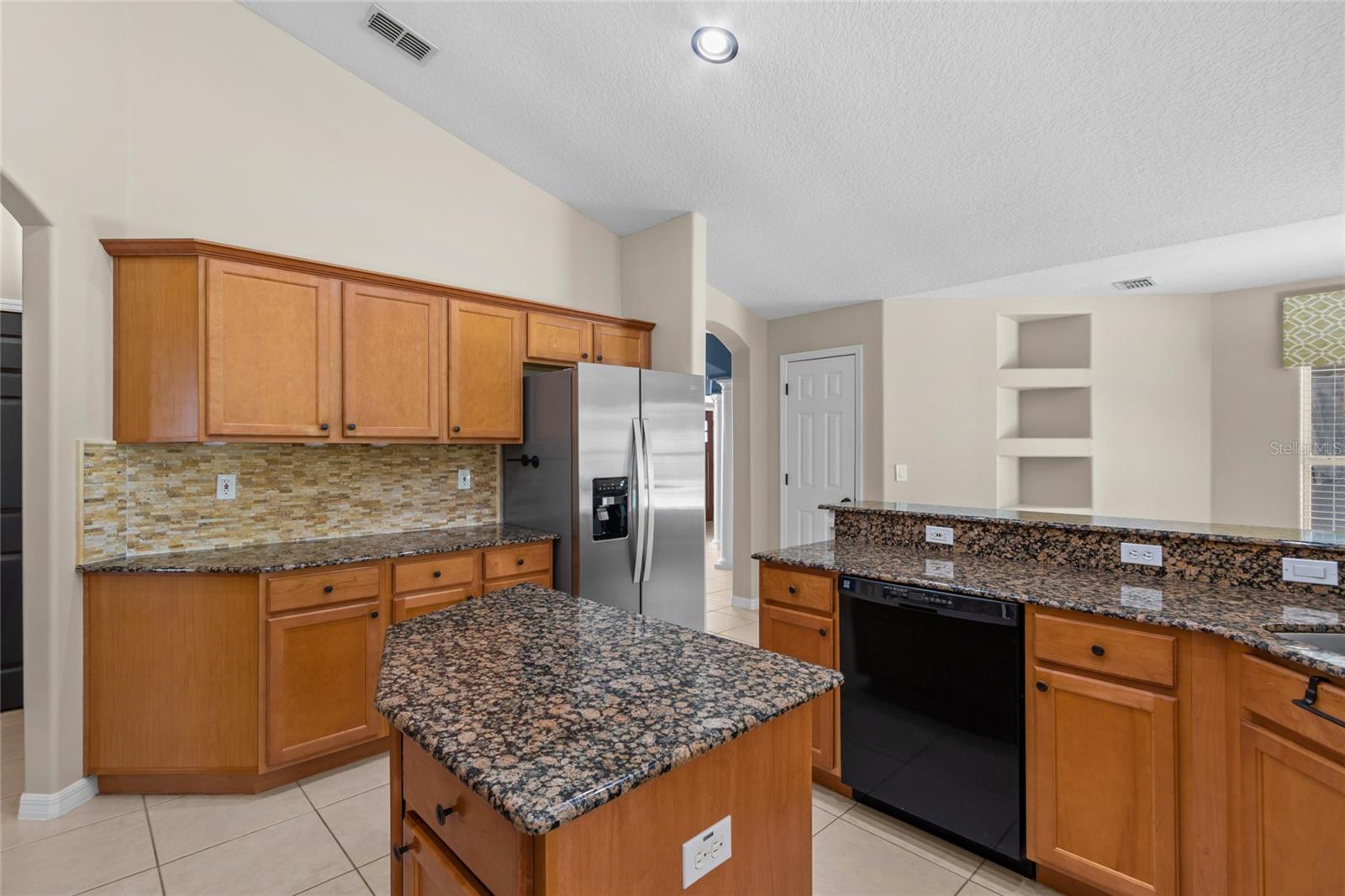 GREATER PINES PH 08 LT 802 - Residential